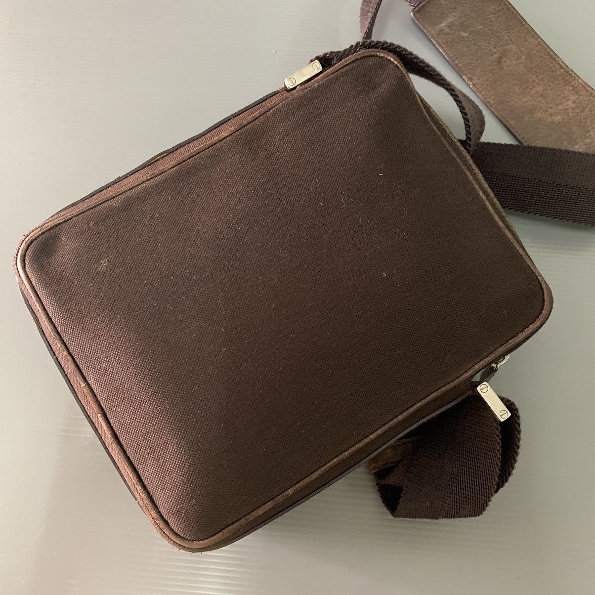 Cartier Cartier Paris Leather Slingbag Pre-Owned Size ONE SIZE - 7 Thumbnail