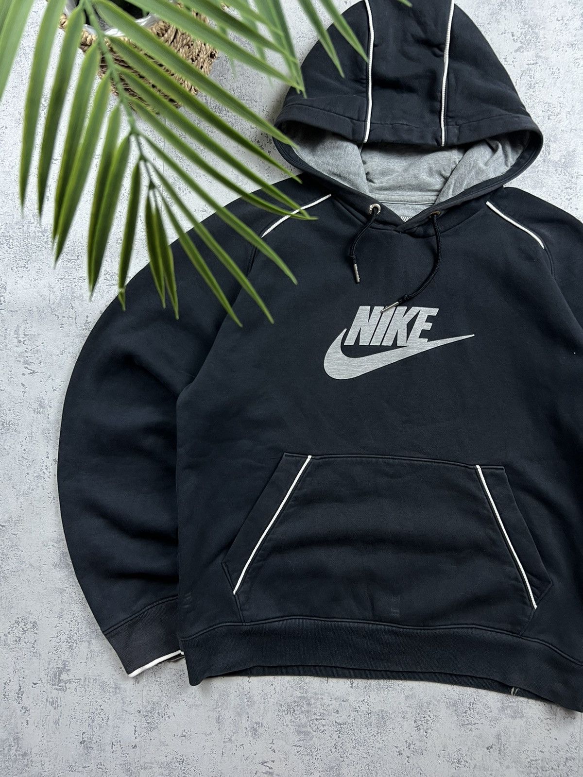 Nike × Vintage 90s Nike Retro Logo Vintage Y2K Oversized Pullover Hoodie Size US S / EU 44-46 / 1 - 2 Thumbnail