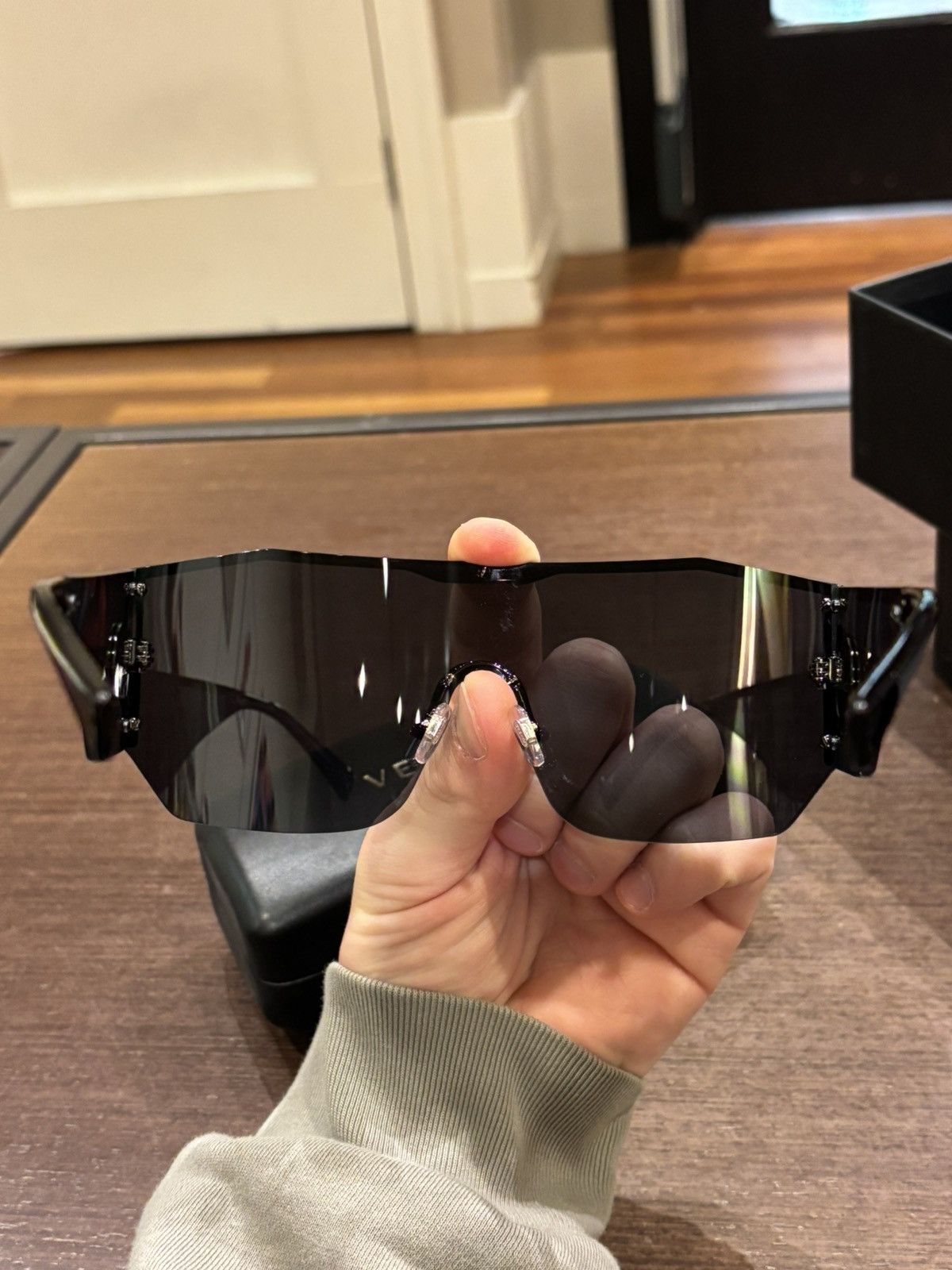 Versace Versace Black Visor Sunglasses Size ONE SIZE - 1 Thumbnail