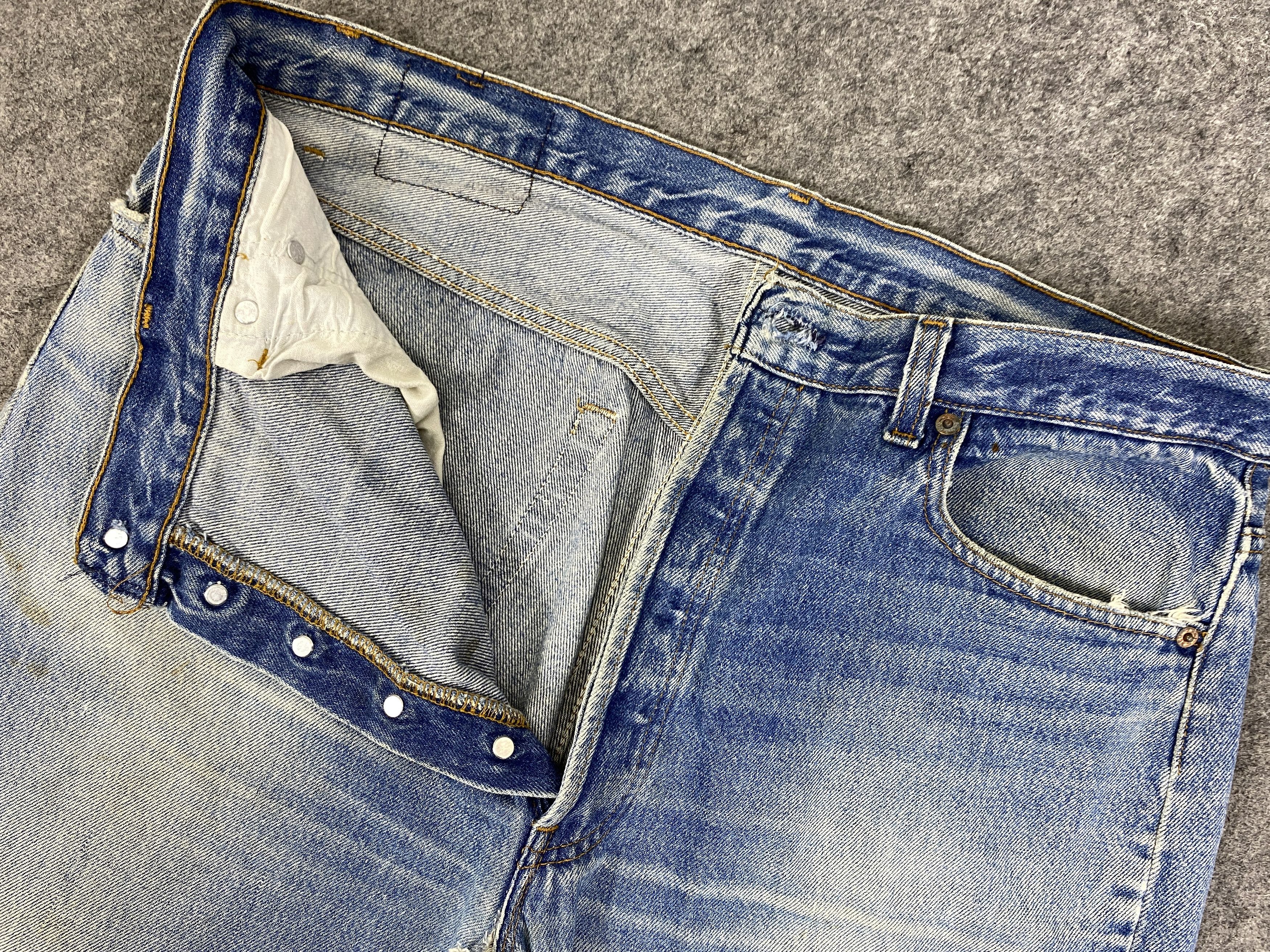 Japanese Brand Faded Blue Vintage Levis 501 Jeans 36x29 - JN3193 Size US 26 / EU 42 - 7 Thumbnail