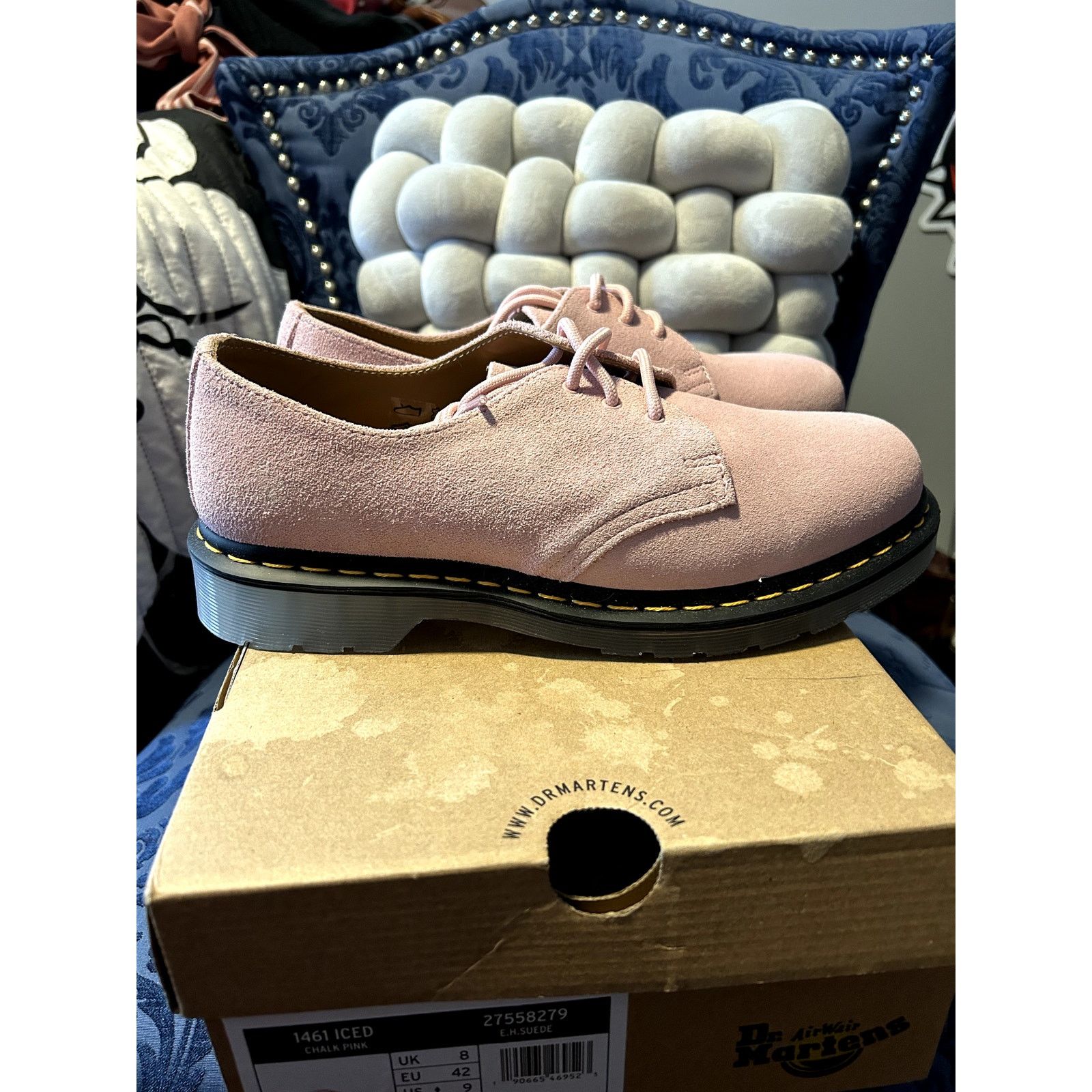Dr. Martens Dr Martens 1461 Iced Chalk Pink Suede Oxfords size 10/EU 42 Size US 10 / IT 40 - 6 Thumbnail
