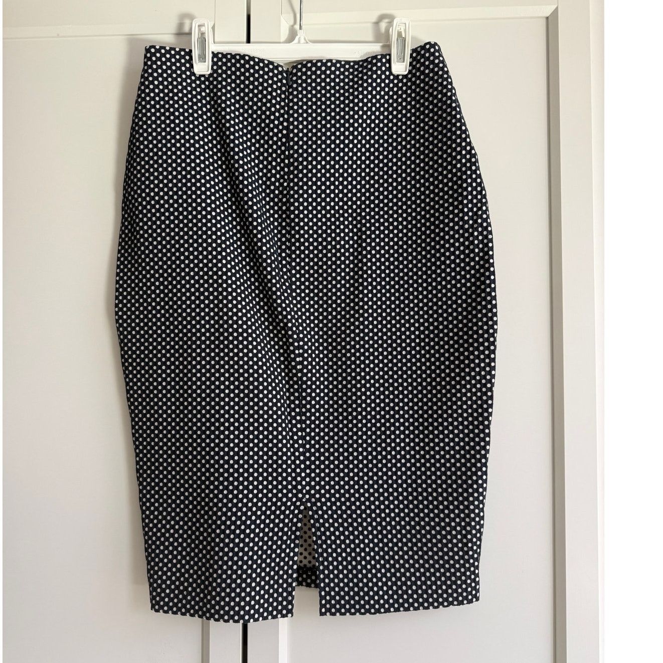 Bailey 44 Bailey 44 Navy White Polka Dot Pleated Midi Skirt 8 - D007 Size 30" / US 8 / IT 44 - 3 Thumbnail