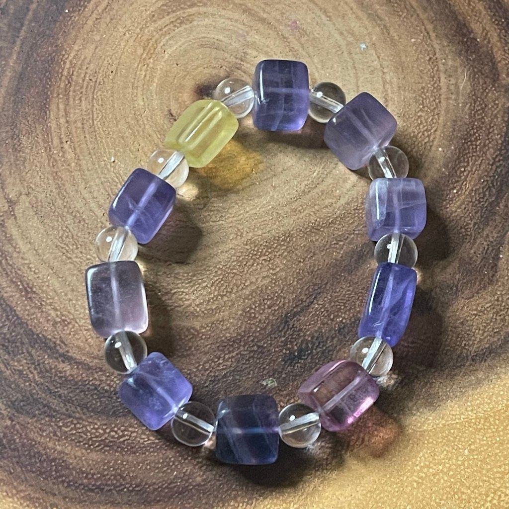 Other Fluorite bracelet striped layers rainbow colors cube stretch 10mm 7.5” natural crystal NEW Size ONE SIZE - 16 Thumbnail