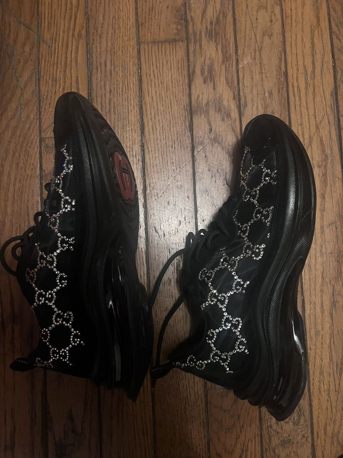 Gucci Gucci Black Run GG Crystal Sneaker Size US 8 / IT 38 - 7 Thumbnail