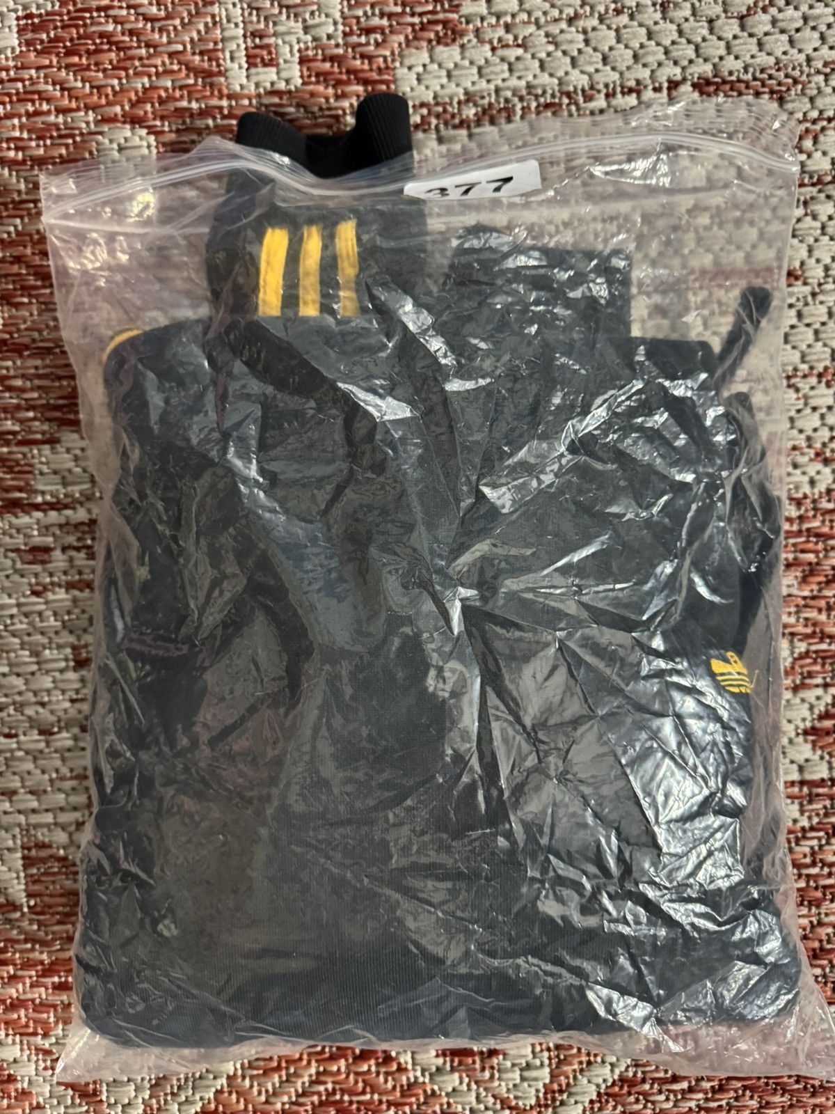 Adidas Adidas Skateboarding Gonz Hoodie Black Yellow Sz S Mens Size US S / EU 44-46 / 1 - 4 Thumbnail