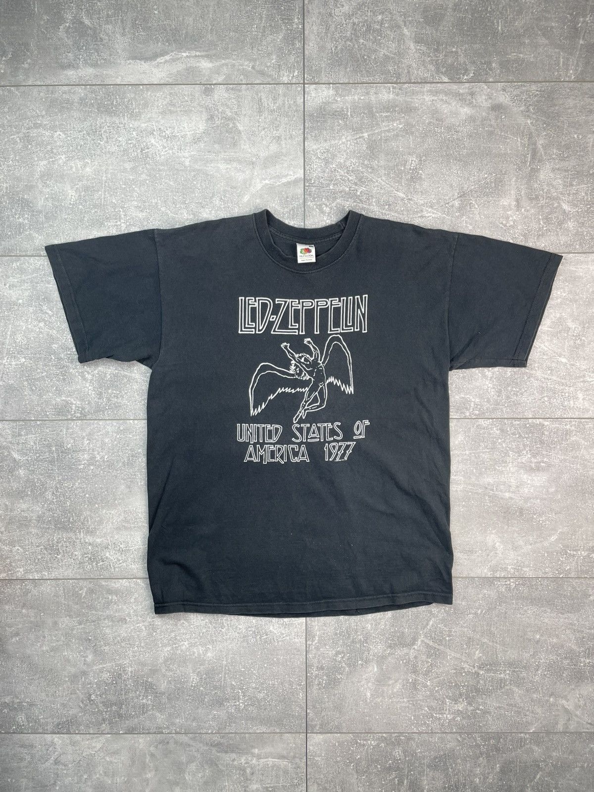 Led Zeppelin Led Zeppelin Vintage T-shirt 2000s Size US L / EU 52-54 / 3 - 1 Thumbnail