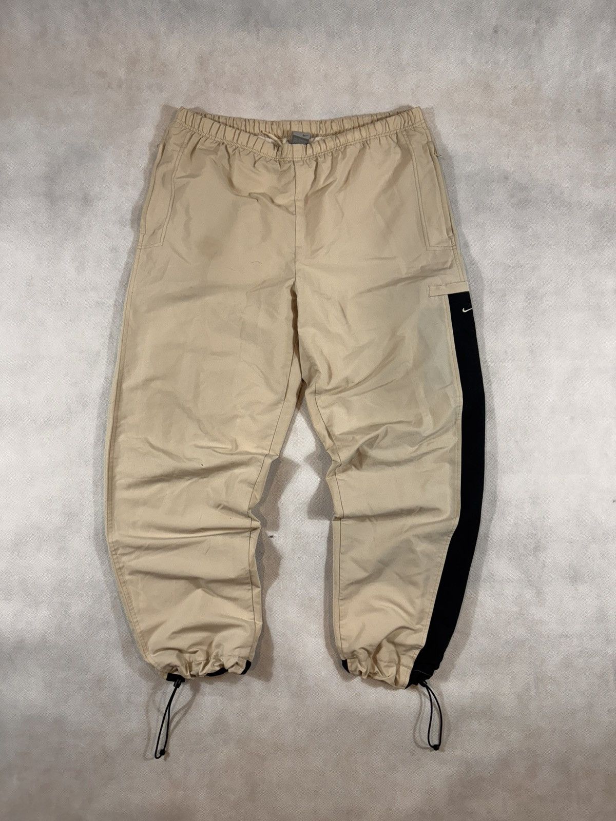 Nike × Vintage NIKE VINTAGE BASIC LOGO OVERSIZE BAGGY PANTS Size US 34 / EU 50 - 1 Thumbnail