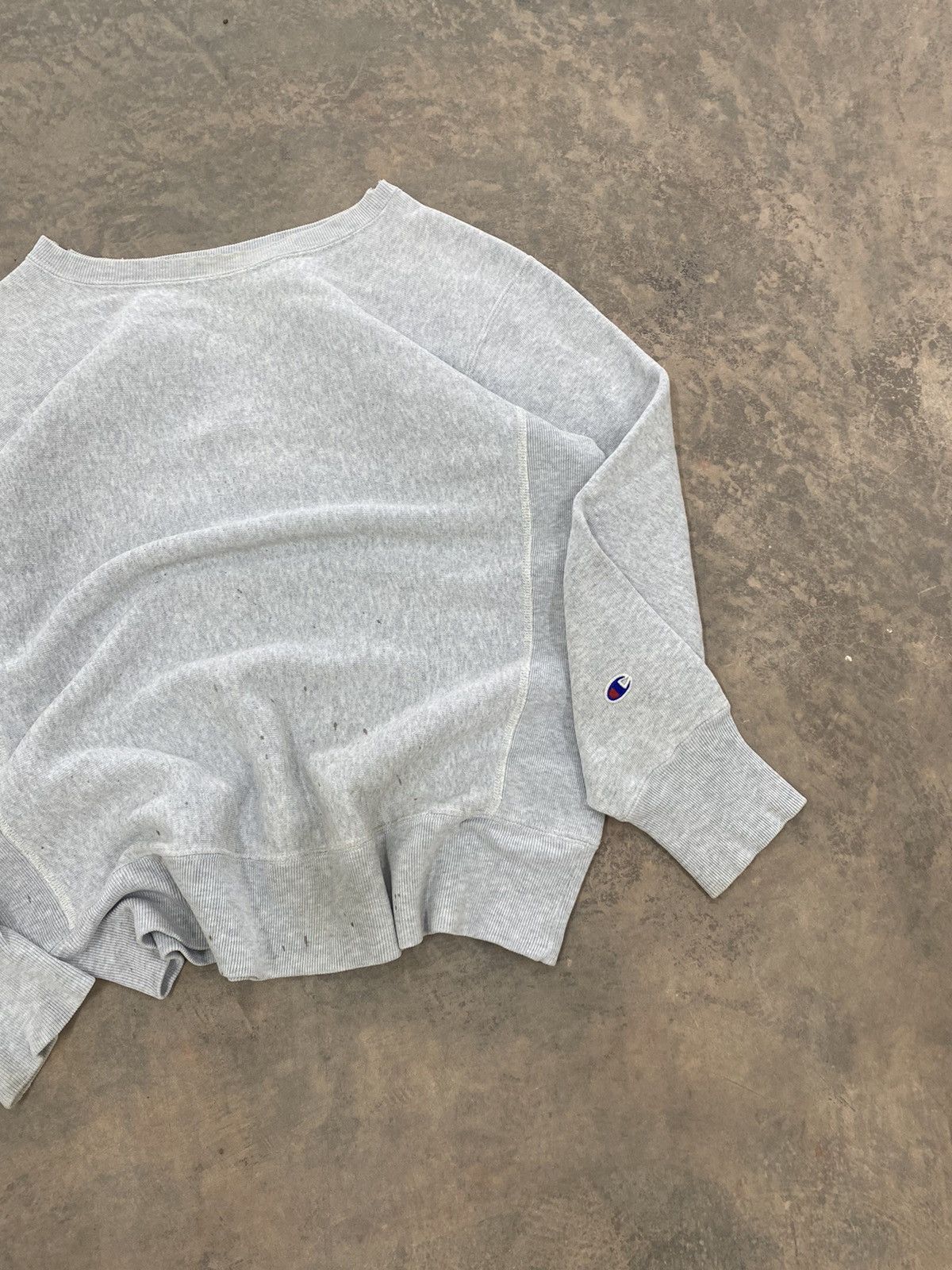 Champion × Vintage VINTAGE REVERSE WEAVE CHAMPION DISTRESSED SWEATSHIRT 80s 90s Size US L / EU 52-54 / 3 - 2 Thumbnail
