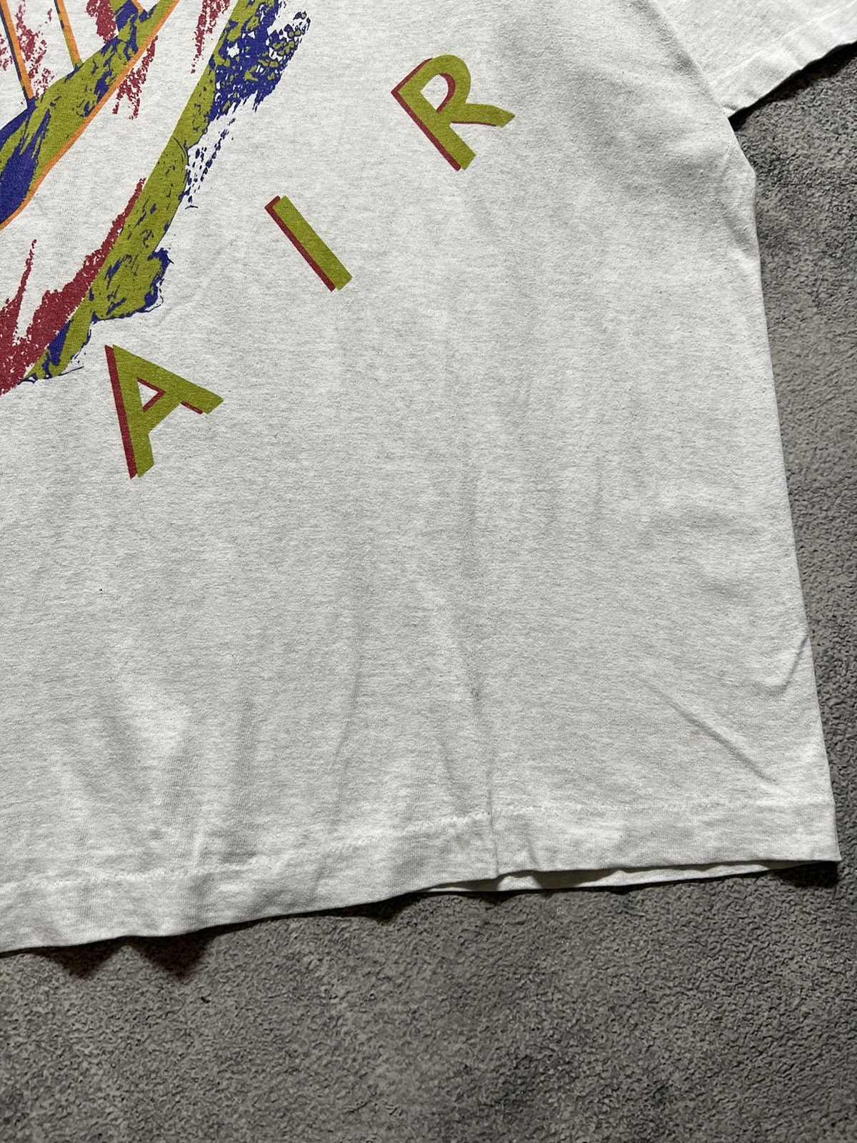 Vintage Vintage Y2k Nike Air 🤍 Spellout Big Logo Rare T-shirt 80’s Size US XL / EU 56 / 4 - 6 Thumbnail