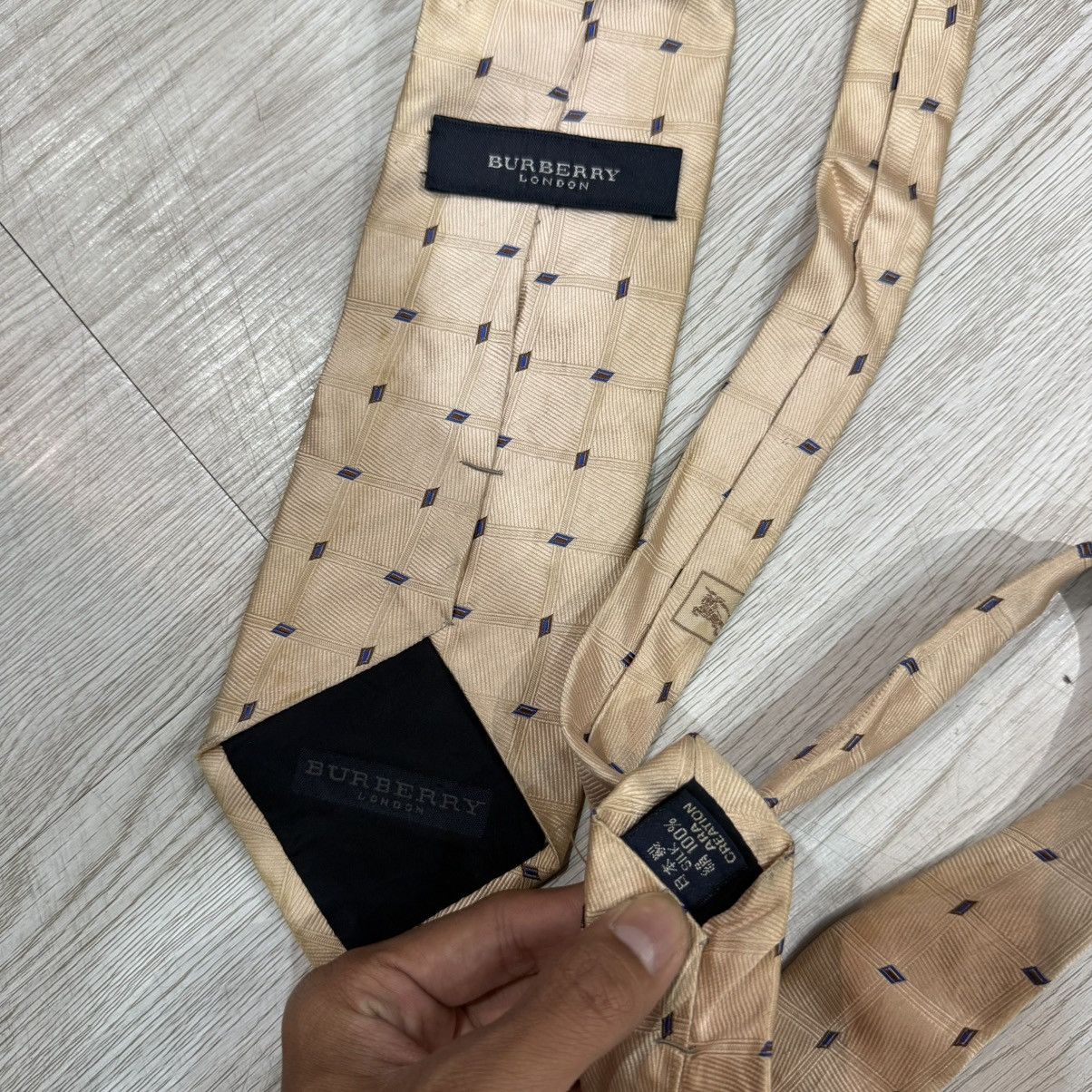 Burberry Burberry tie silk tie luxury Size ONE SIZE - 3 Thumbnail