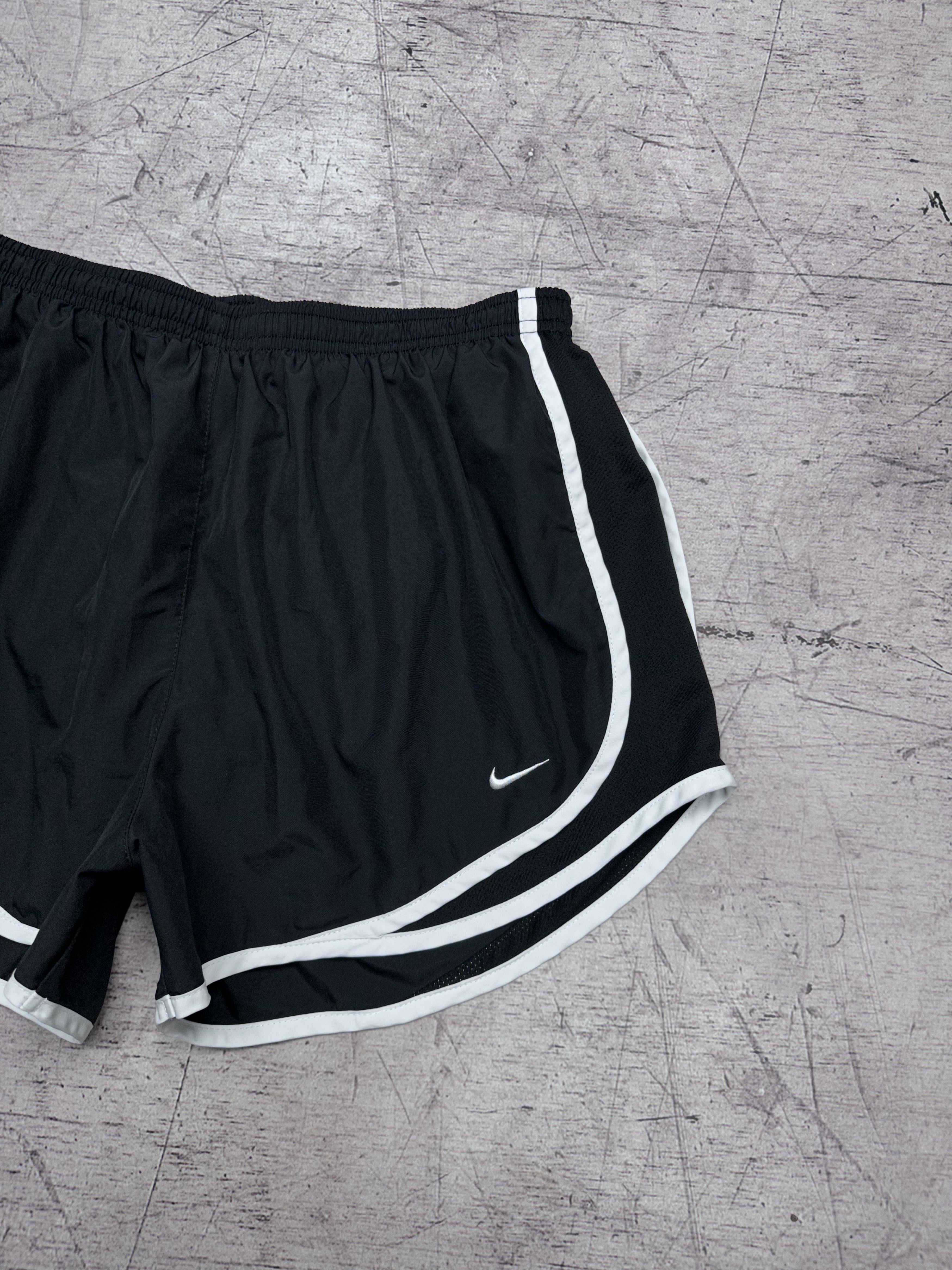 Nike Nike Dri Fit Womens Shorts Size 34" / US 12 / IT 48 - 2 Thumbnail