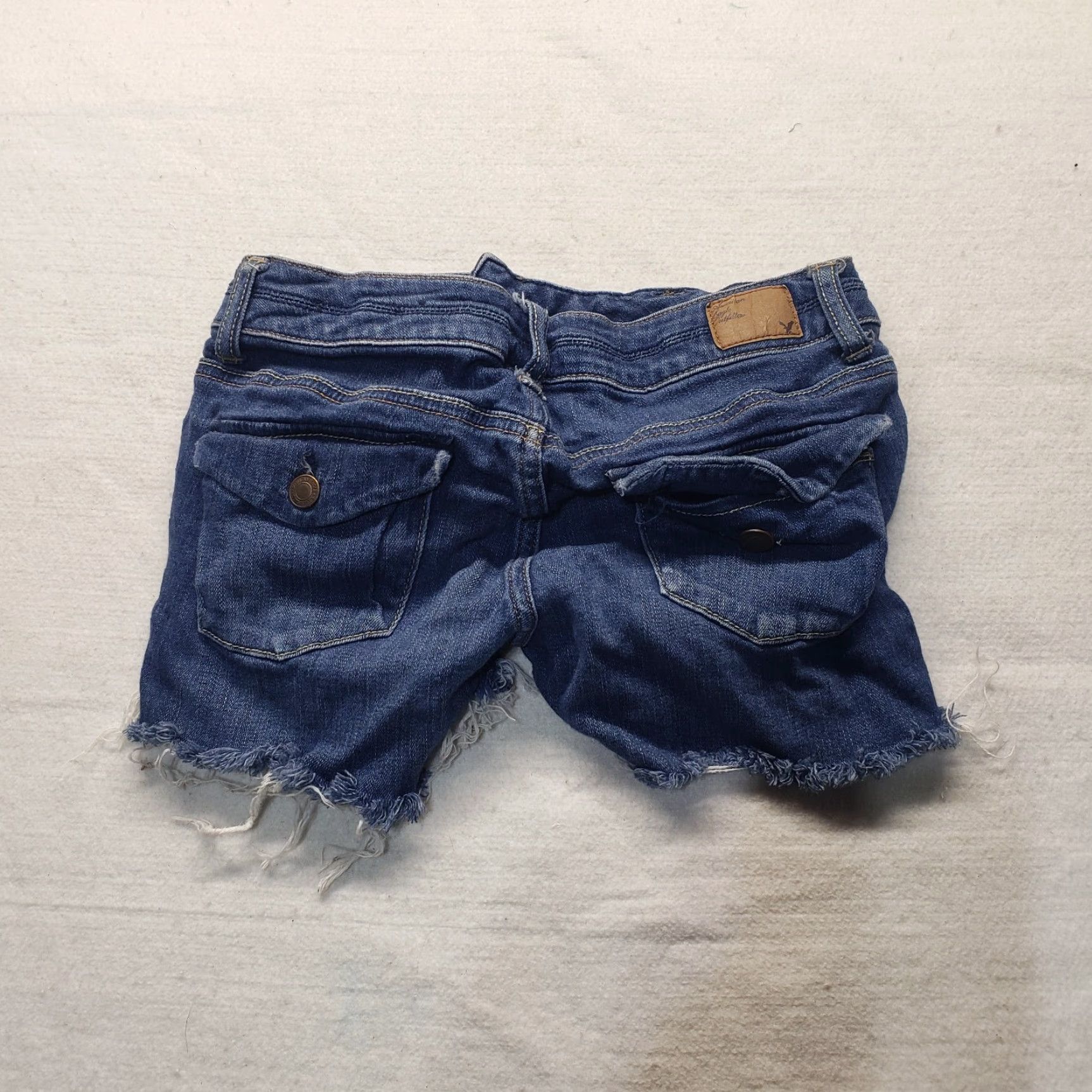 American Eagle Outfitters American Eagle Shortie Denim Cutoff Shorts Shorts Super Blue Stretch Hi Rise 0 Women's Size 25" / US 0 / IT 36 - 8 Thumbnail