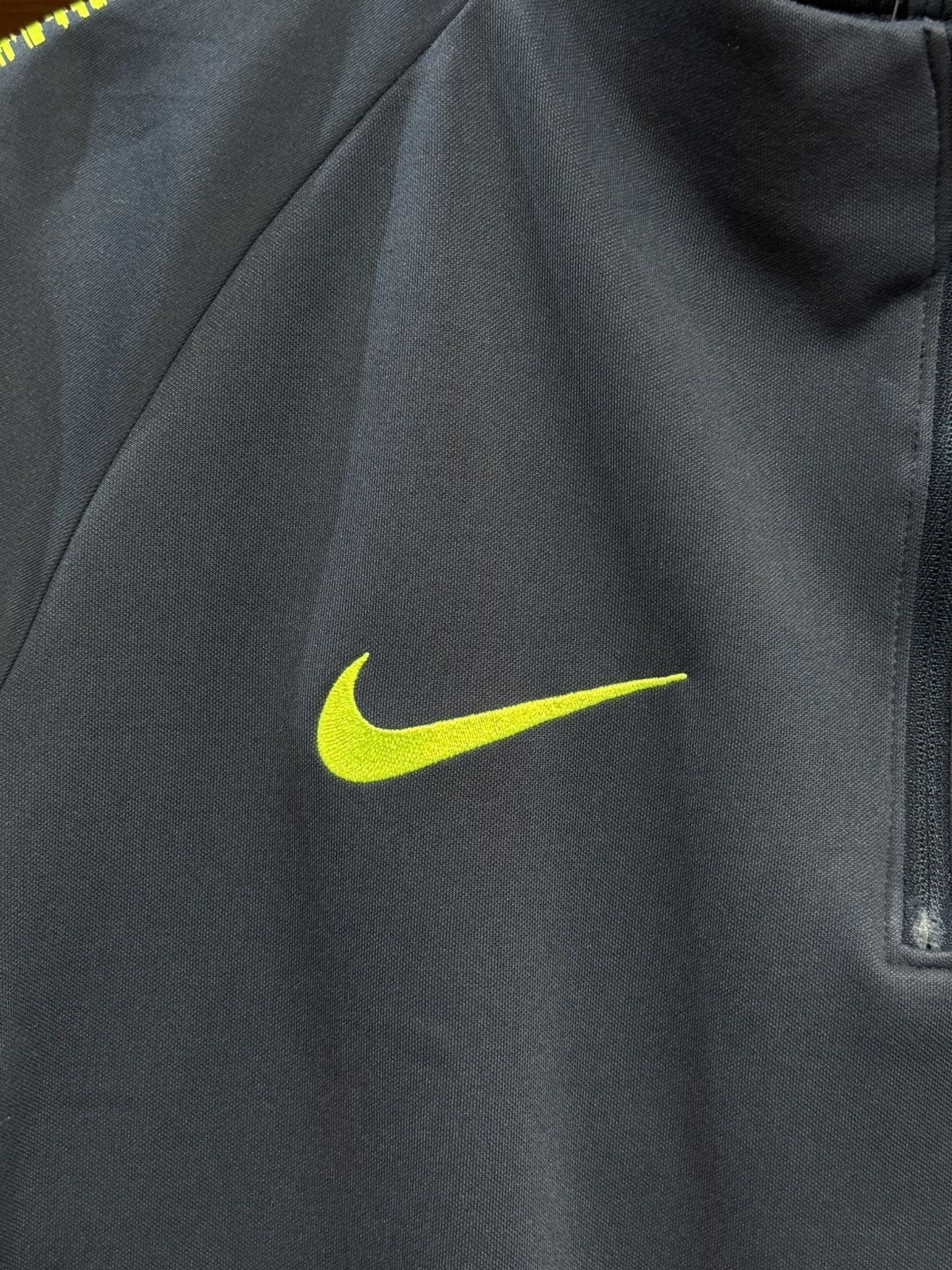 Nike Brazil 2017-18 Training Drill Top Size US M / EU 48-50 / 2 - 4 Thumbnail