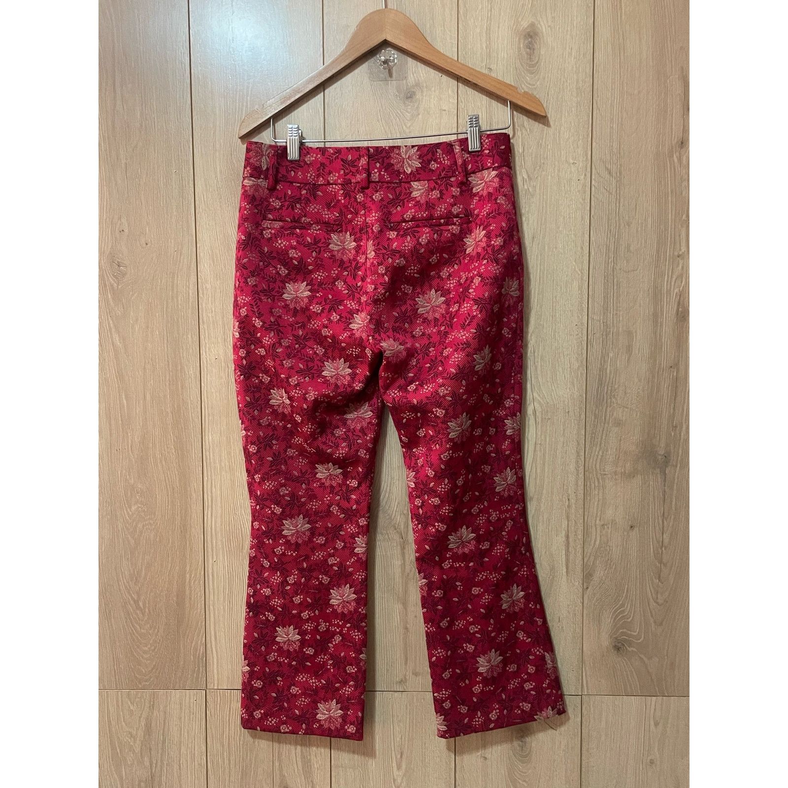 Alice + Olivia ALICE + OLIVIA-CROPPED FLORAL-JACQUARD BOOTCUT / CRIMSON/ 4 Size 27" / US 4 / IT 40 - 3 Thumbnail