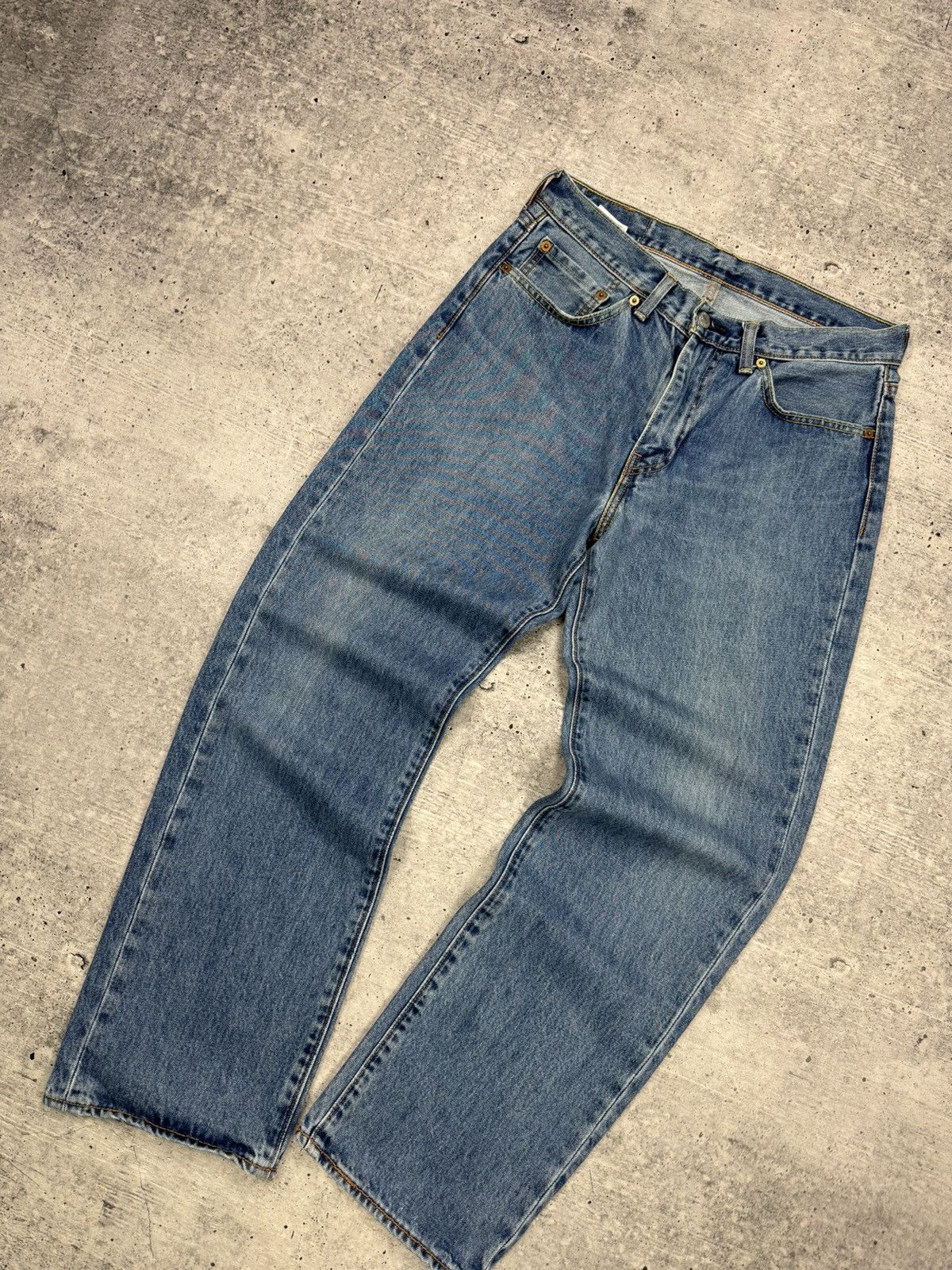 Levi's × Vintage Vintage Levi’s 751 Y2K Blue Stonewashed Denim Jeans Pants Size US 32 / EU 48 - 8 Thumbnail