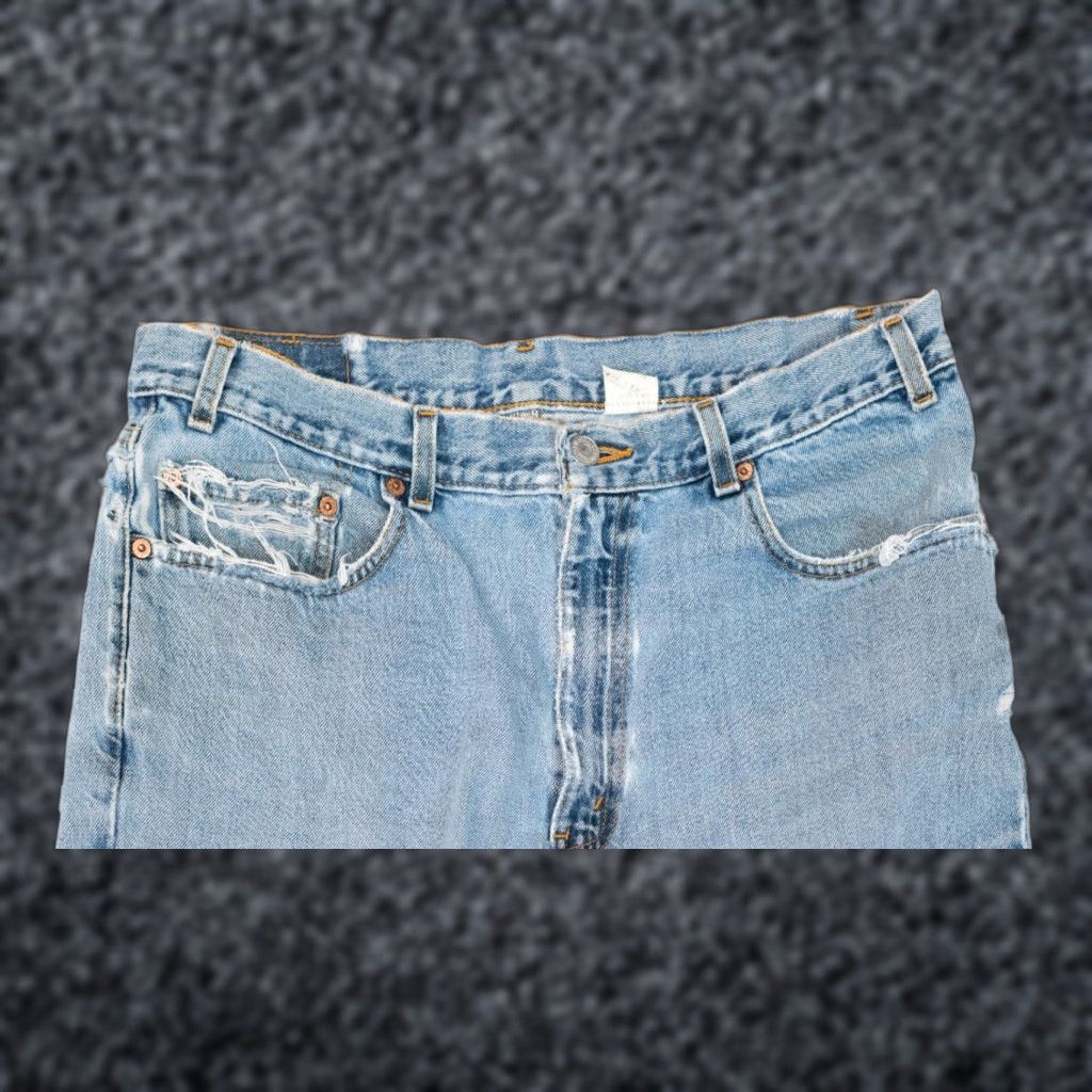 Levi's VINTAGE Levi’s 550 Denim Jeans Drops Distressed 36 X 30 USA Men Regular Blue jeans 5-Pocket HTF Thrash Grunge Hip Hop 90s Rock California Size US 36 / EU 52 - 1 Thumbnail