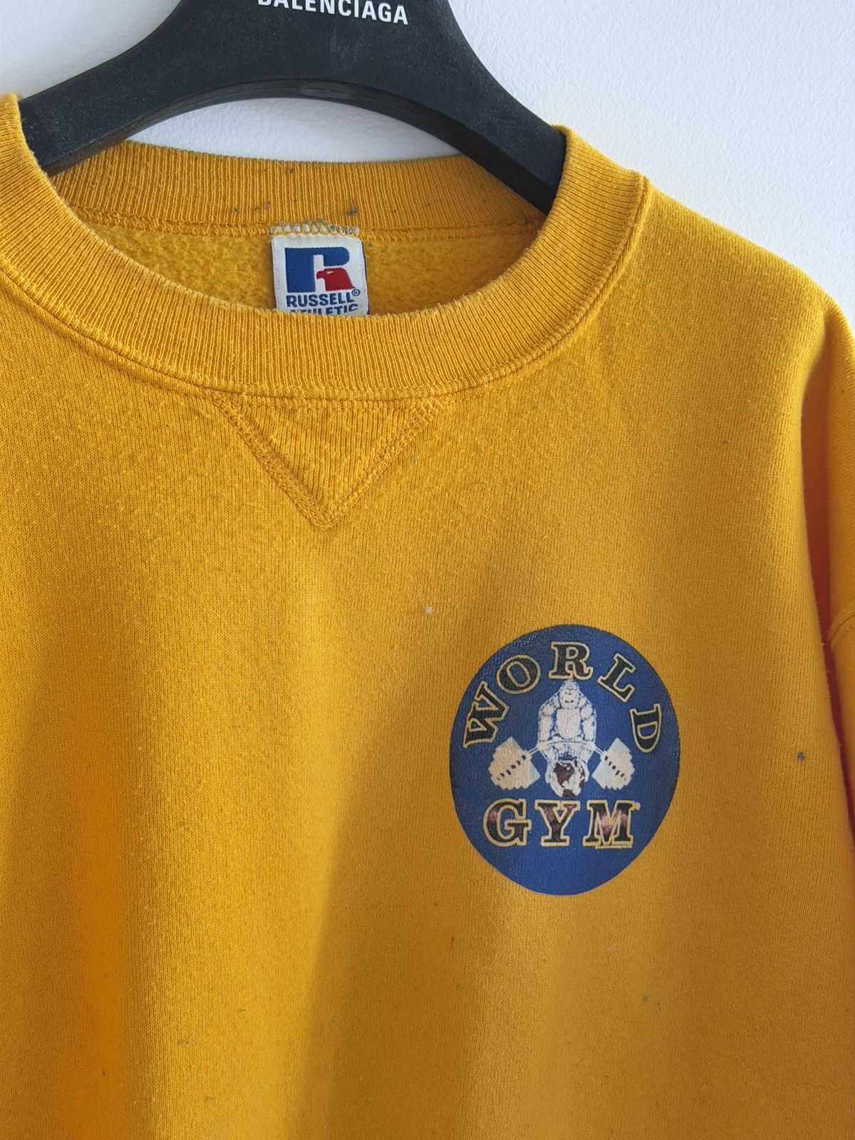 Russell Athletic *RARE* VINTAGE 90s WORLD GYM GORILLA SWEAT BODYBUILDING Size US L / EU 52-54 / 3 - 2 Thumbnail