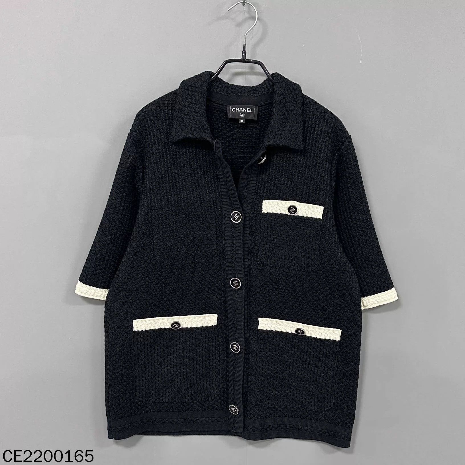Chanel Chanel women's black & white enamel button short jacket Size XS / US 0-2 / IT 36-38 - 1 Thumbnail