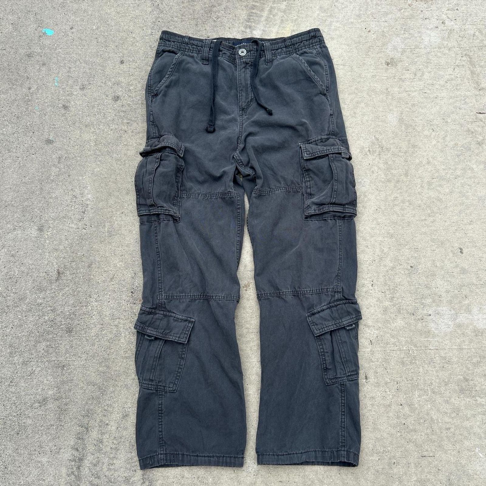 Aeropostale Black y2k aeropostale baggy cargo pants Size US 30 / EU 46 - 1 Thumbnail