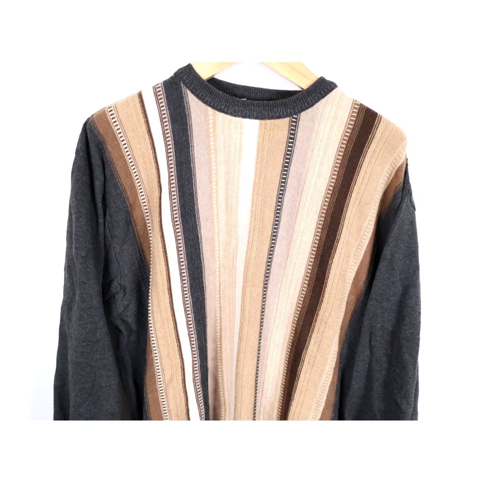 Vintage VINTAGE Tosani Sweater Men's 2XL Dark Gray Canada Striped Lightweight Knit Crew Neck Pullover Casual 90s Retro Geometric Pattern Mens Size US XXL / EU 58 / 5 - 4 Thumbnail