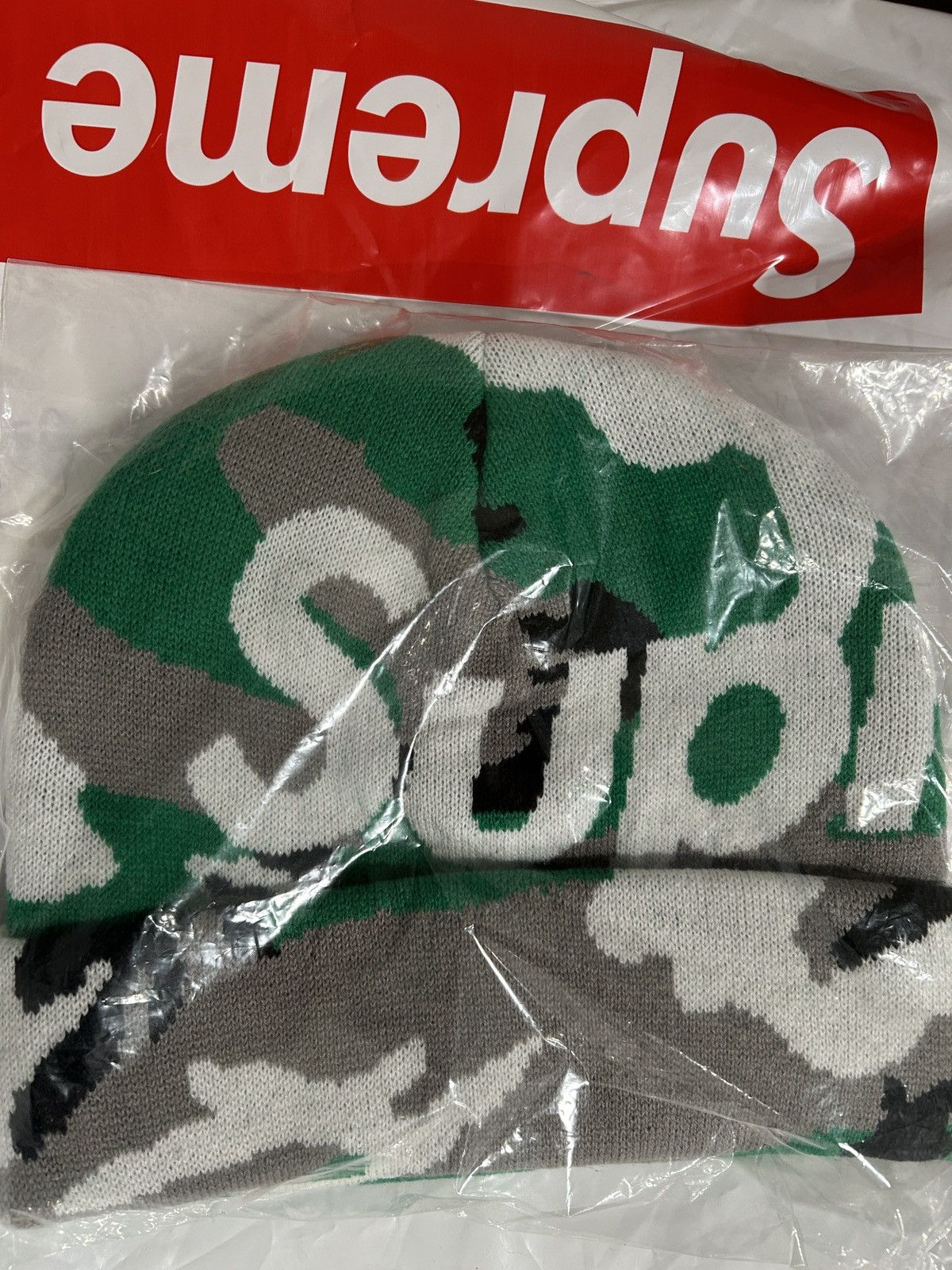 Supreme Supreme Camo Big Logo Beanie Size ONE SIZE - 2 Thumbnail