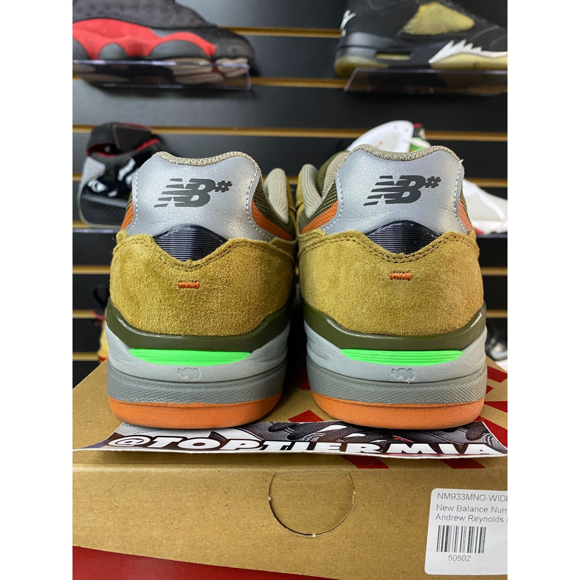 New Balance NEW BALANCE NUMERIC 933 ANDREW REYNOLDS WHEAT SZ 10 Size US 10 / EU 43 - 4 Thumbnail