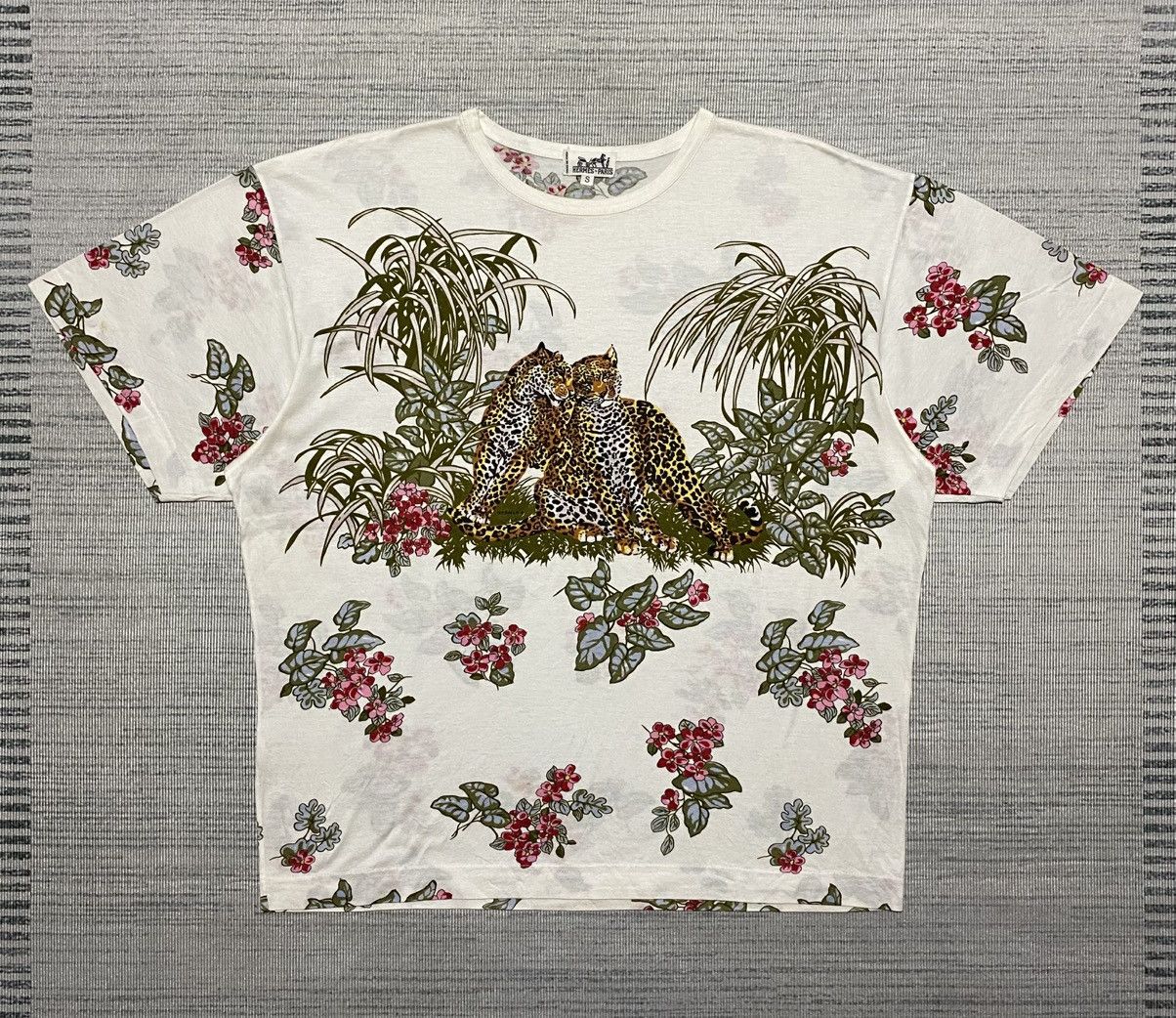 Hermes Vintage 80s Hermès Jungle Love T-Shirts Size M / US 6-8 / IT 42-44 - 1 Thumbnail