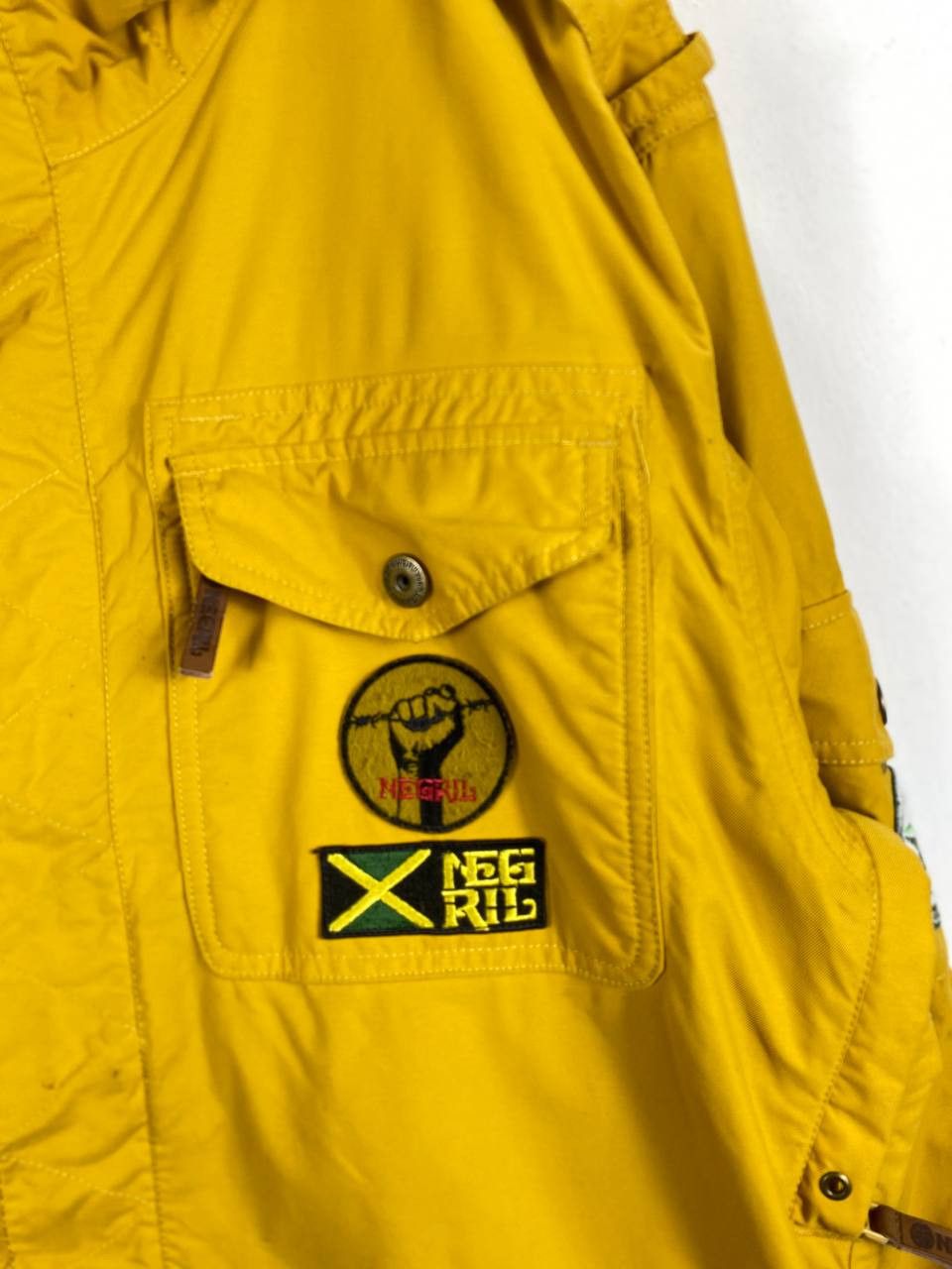 Japanese Brand negril japanese brand snowboarding jacket nice design Size US L / EU 52-54 / 3 - 2 Thumbnail