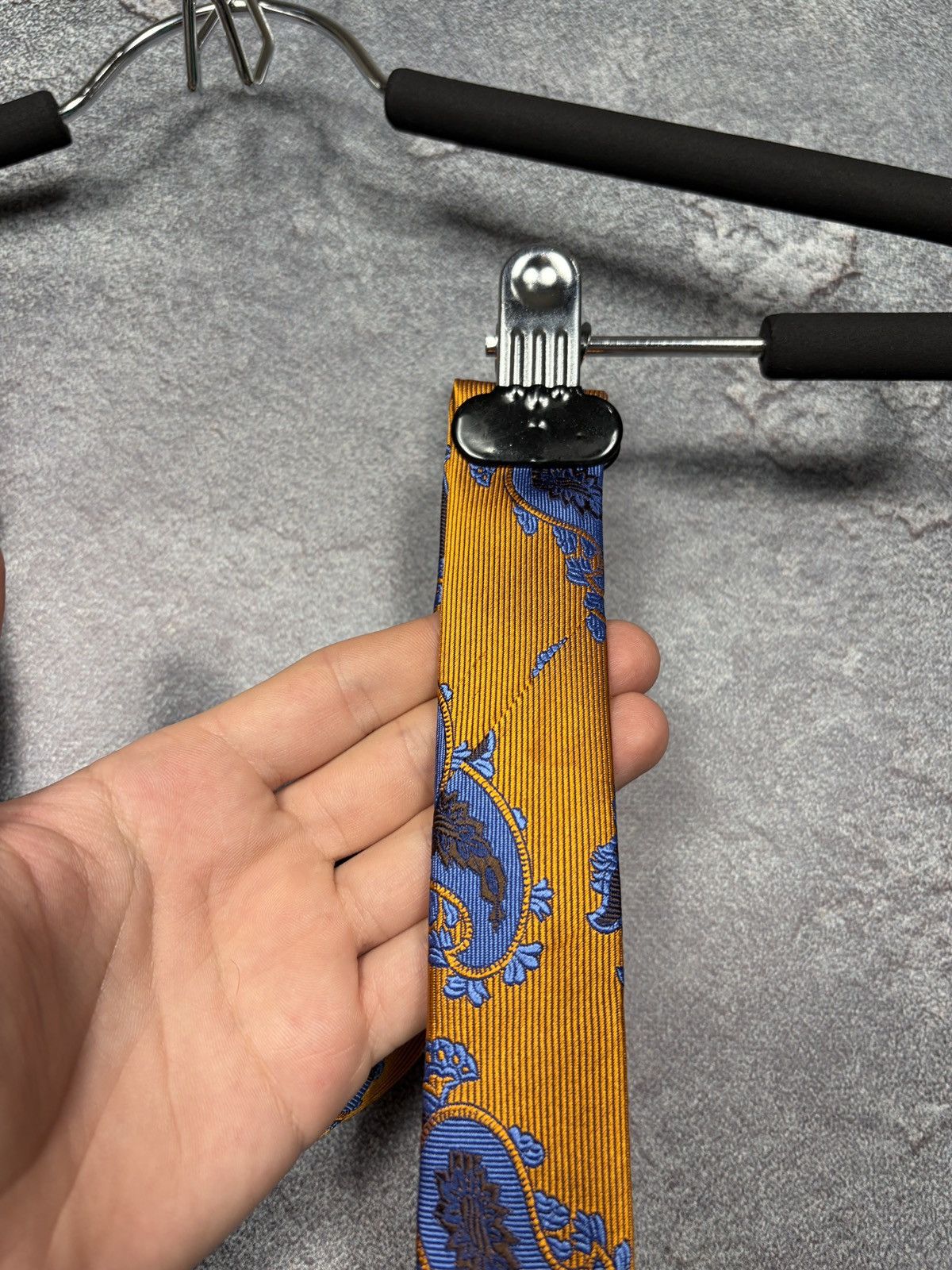 Hermes Seaward and Stearn Orange Paisley Silk Tie Size ONE SIZE - 13 Thumbnail