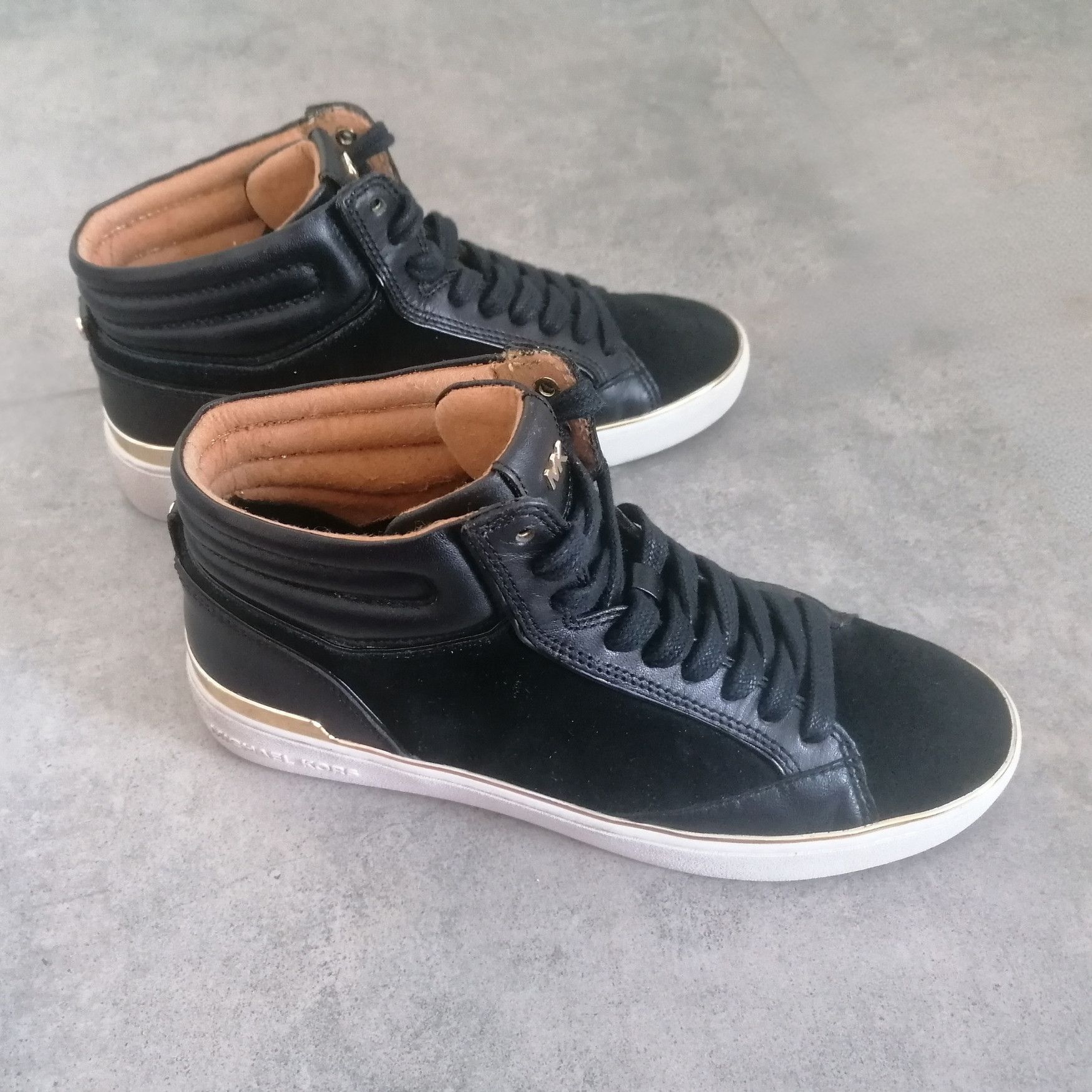 Michael Kors Michael Kors Kyle Leather & Suede high-top sneakers Size US 8 / IT 38 - 11 Thumbnail