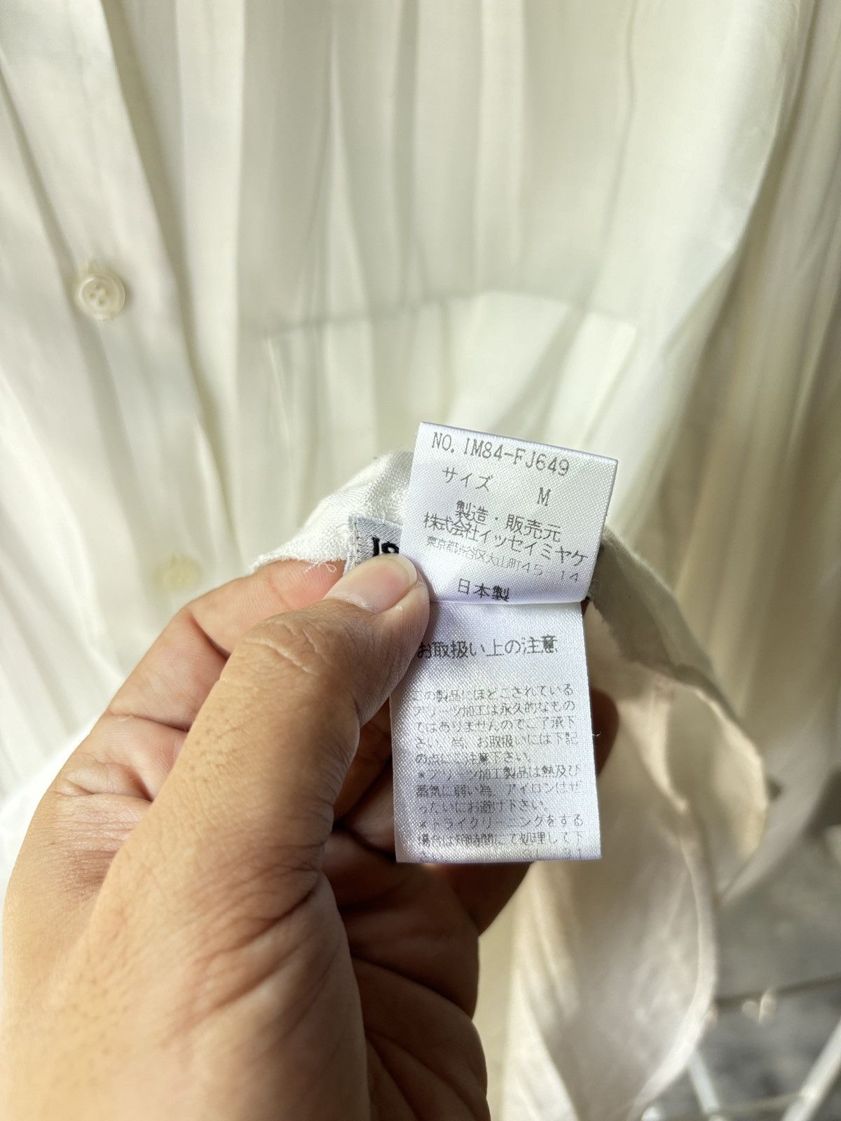 Issey Miyake Issey Miyake pleated white shirt Size M / US 6-8 / IT 42-44 - 21 Thumbnail