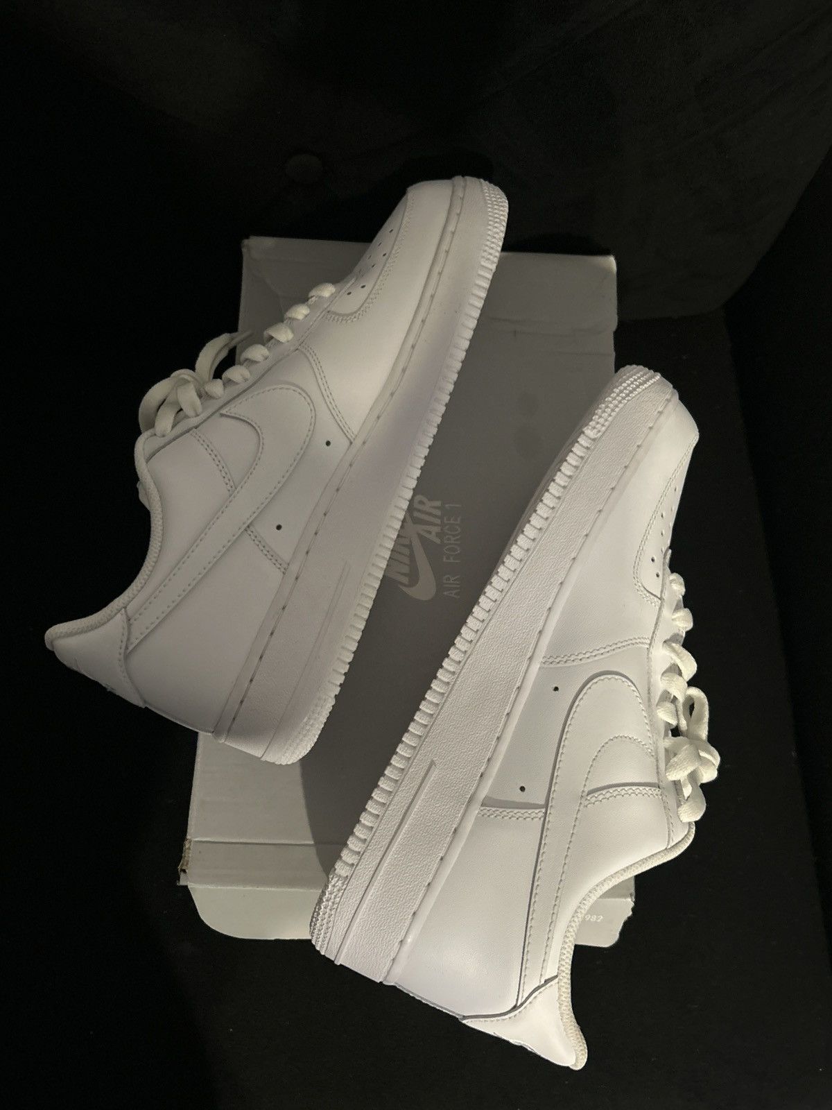 Nike Air Force one size 9 Size US 9 / EU 42 - 3 Thumbnail