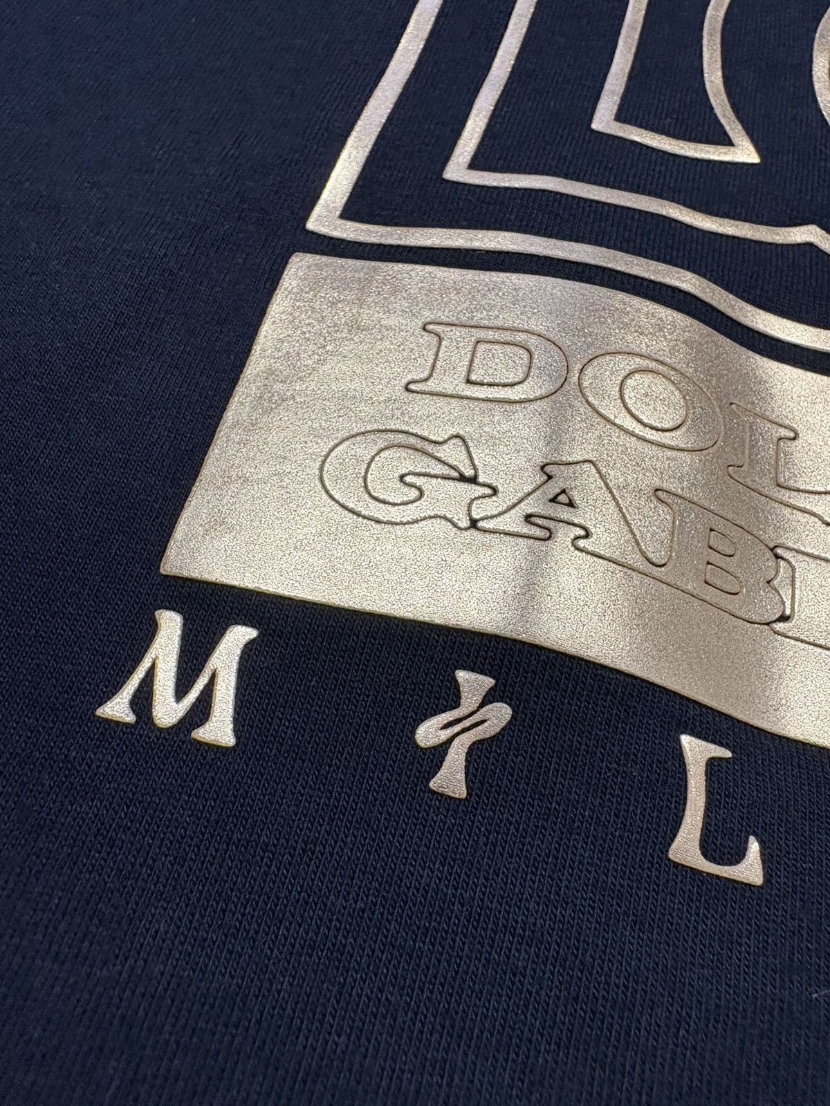 Dolce & Gabbana Dolce & Gabbana DG Milano Gold Logo Limited Edition T-Shirt Size US M / EU 48-50 / 2 - 8 Thumbnail