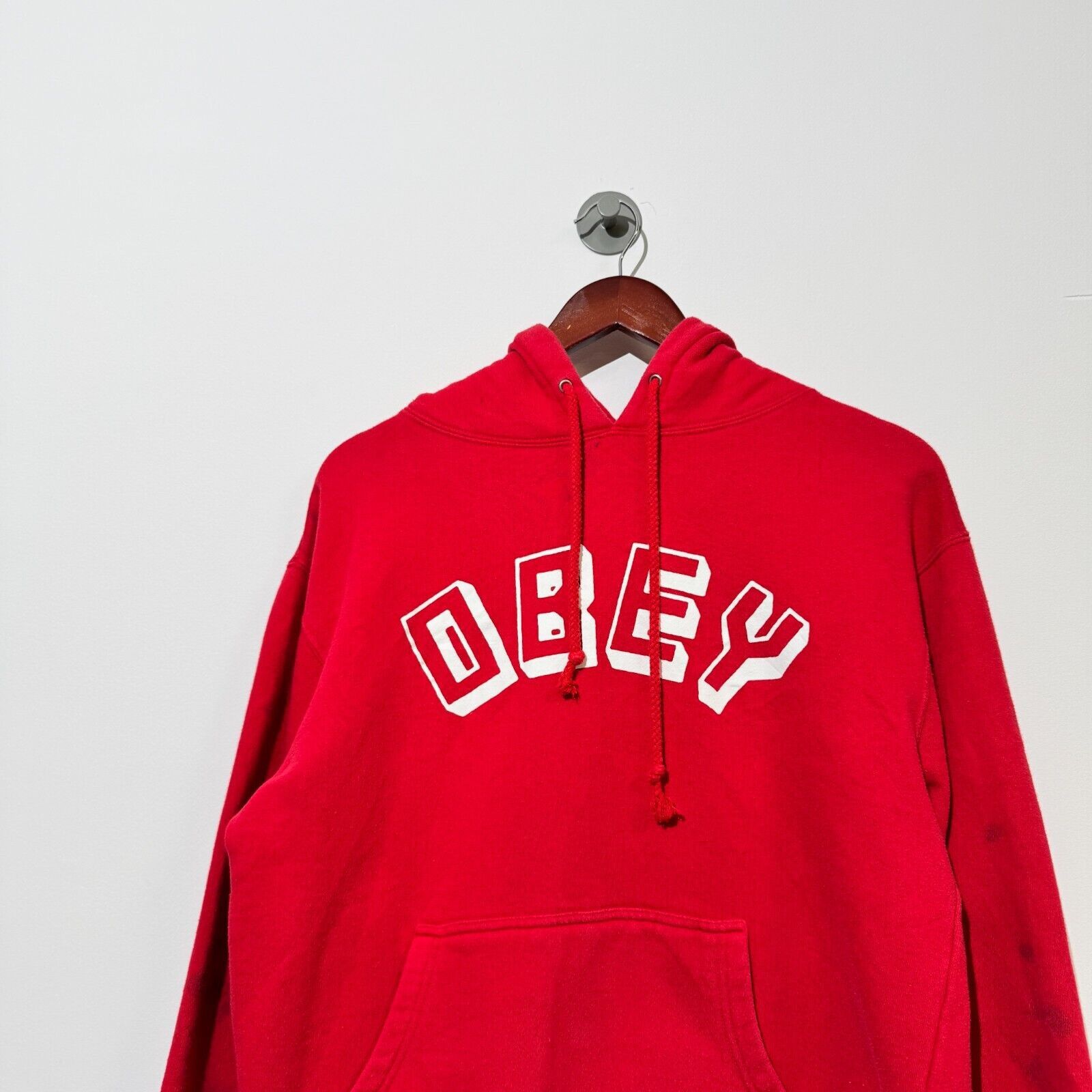 Obey × Vintage Vintage Obey Unisex Red Cotton Hoodie Size S Regular Fit Size US S / EU 44-46 / 1 - 5 Thumbnail