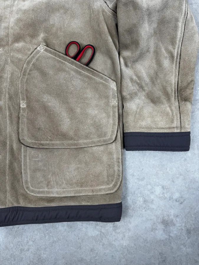 Armani 1990s Armani Beige Shearling Leather Jacket Size US M / EU 48-50 / 2 - 9 Thumbnail