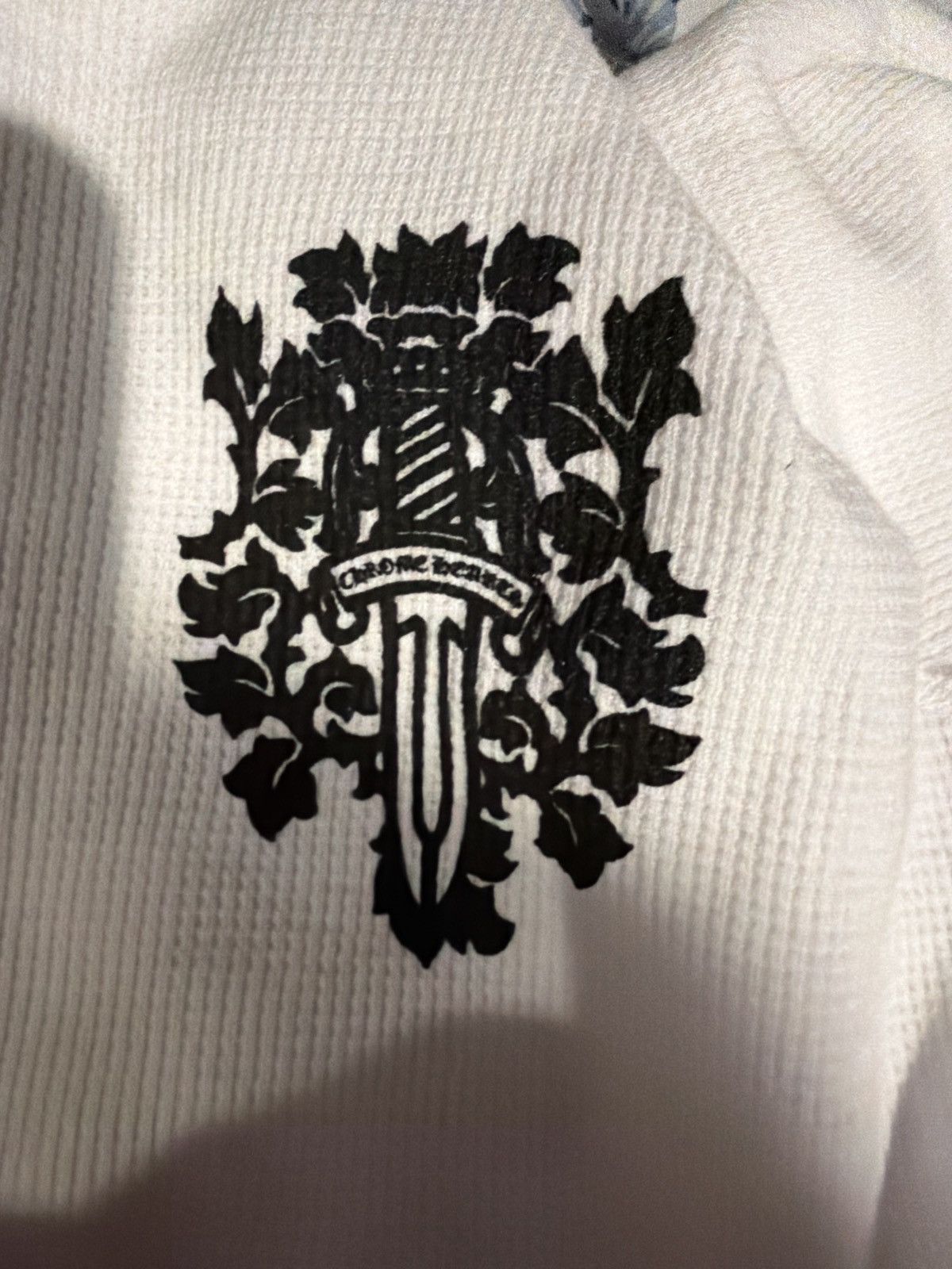 Chrome Hearts Chrome hearts thermal long sleeve white black vine dagger Size US L / EU 52-54 / 3 - 6 Thumbnail