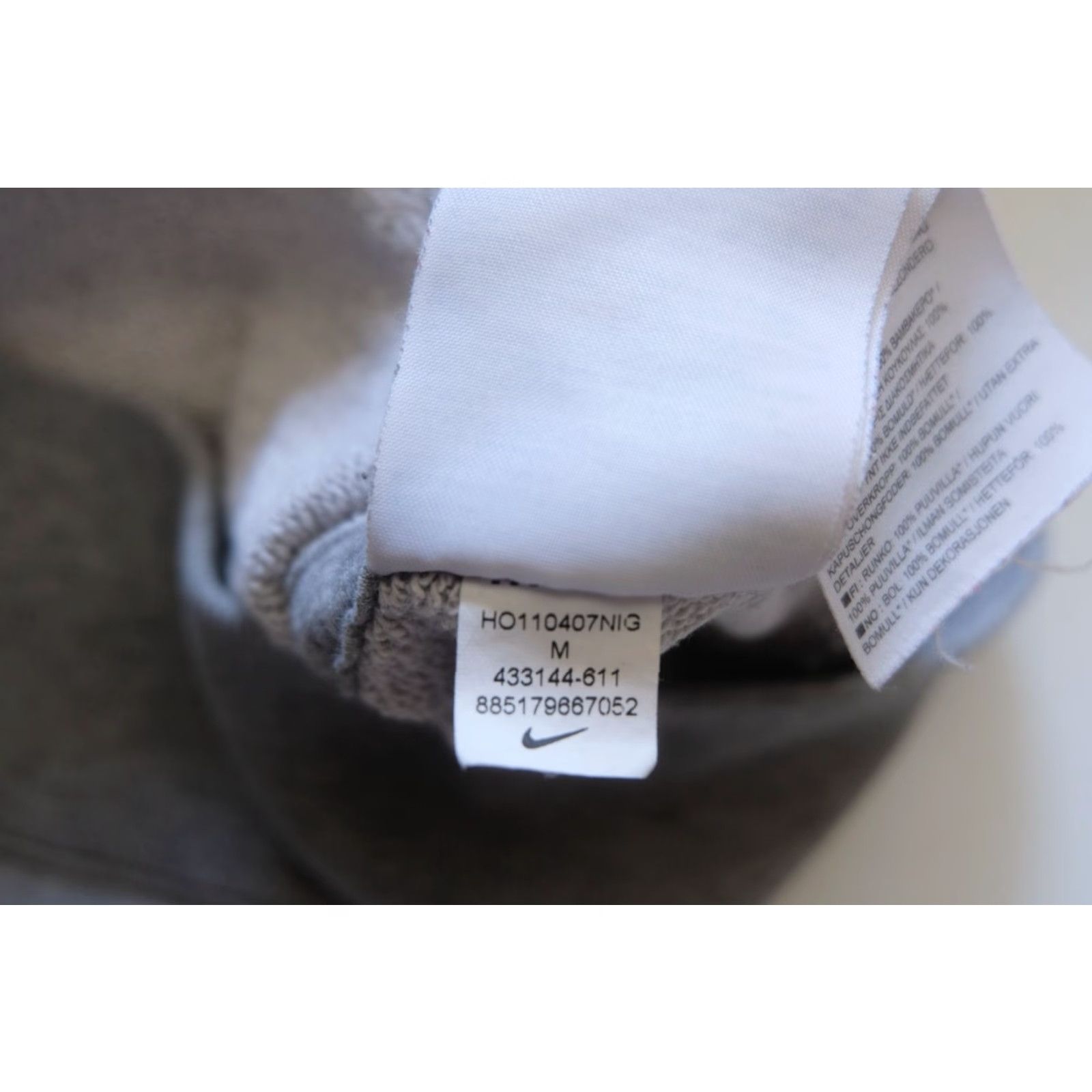 Nike VINTAGE Nike Sportswear VTG Y2K Retro Full Zip Gray Hoodie Active Sweatshirt 2011 SZ M Mens Size US M / EU 48-50 / 2 - 7 Thumbnail