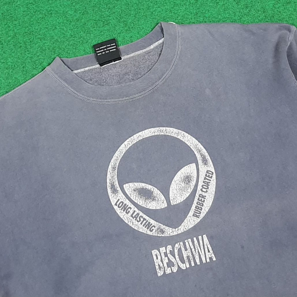 Vintage Vintage 90s Beschwa Alien Barker Nevada Sweatshirt C288N19 Size US L / EU 52-54 / 3 - 2 Thumbnail