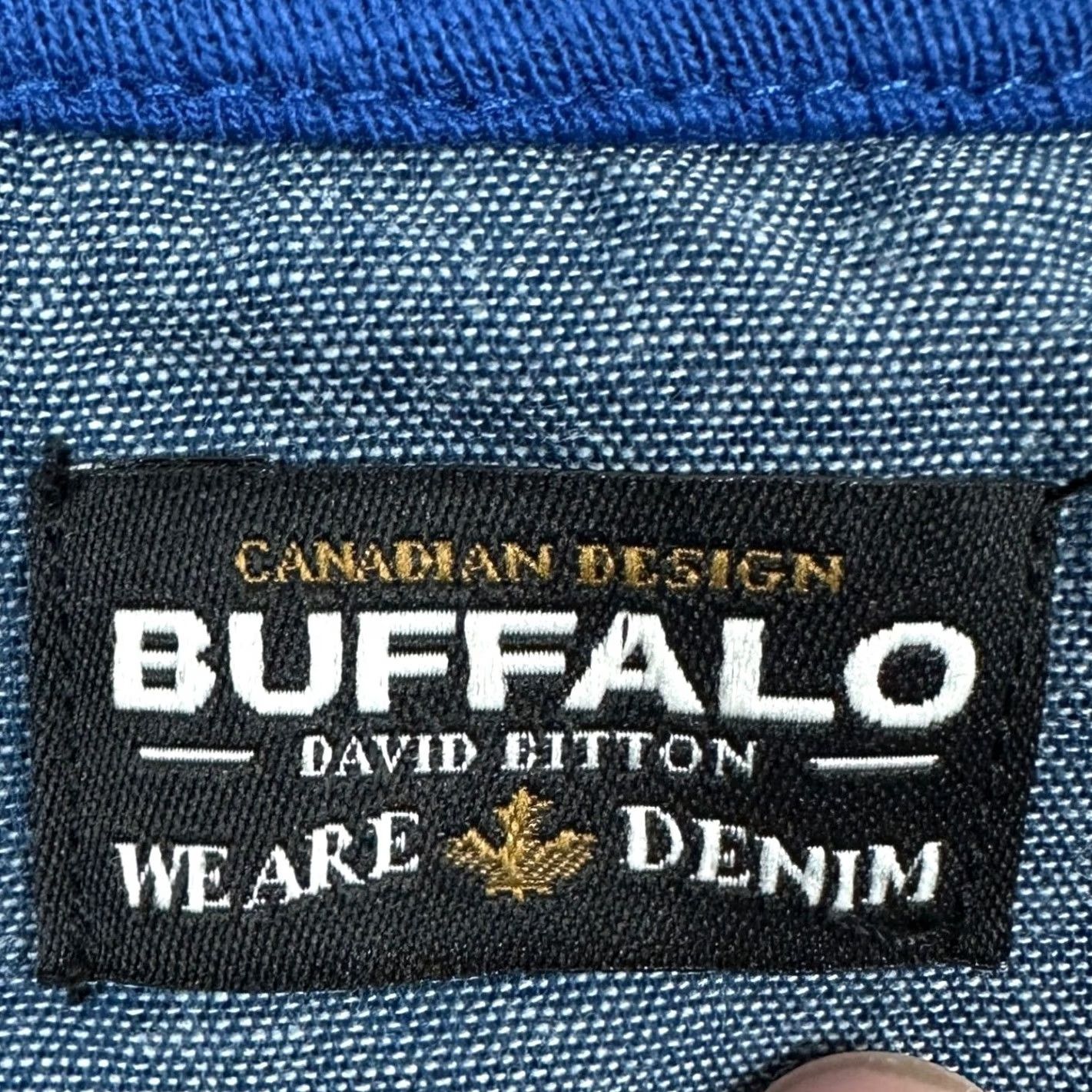 Buffalo David Bitton Buffalo David Bitton T-Shirt Mens Large Blue Henley Tee Pocket Long Sleeve Size US L / EU 52-54 / 3 - 4 Thumbnail