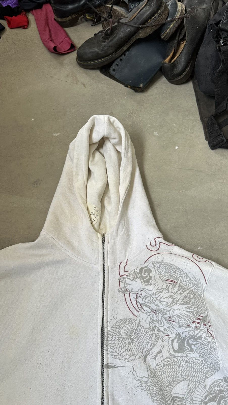 Japanese Brand VINTAGE DOG TOWN BLACK DRAGON HOODIE Size US XL / EU 56 / 4 - 9 Thumbnail