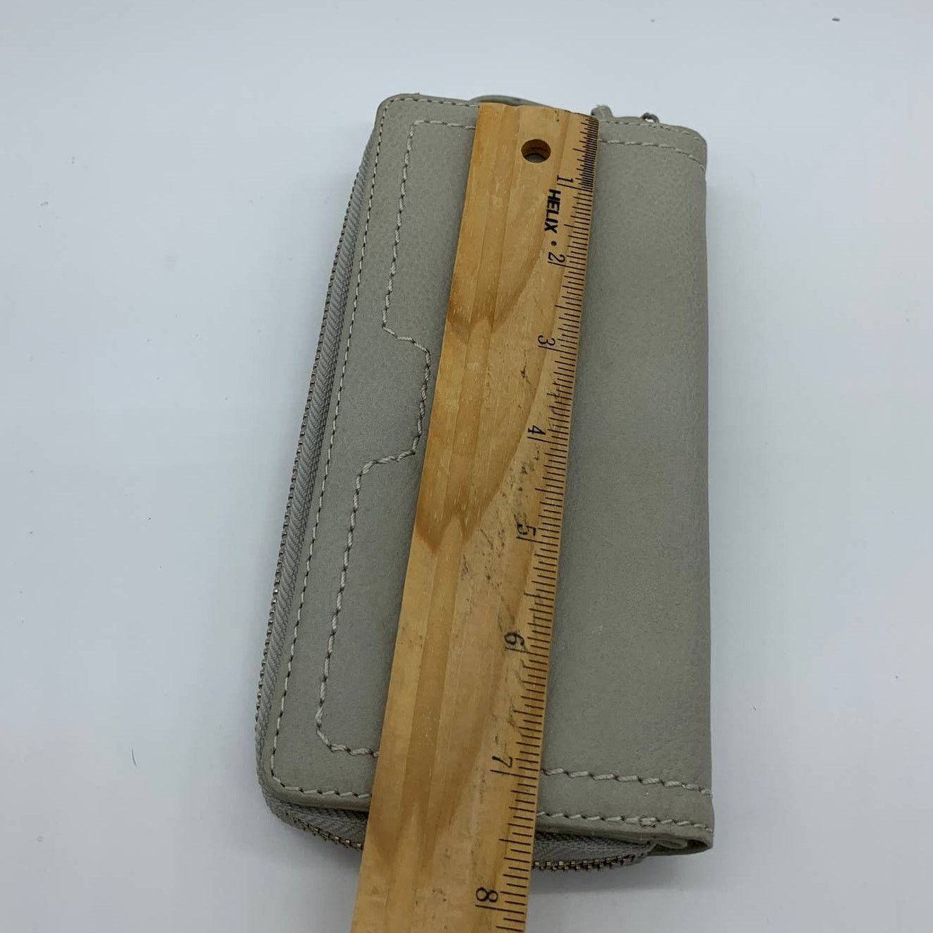 Other Women's Long Wallet Zip Around Size ONE SIZE - 7 Thumbnail