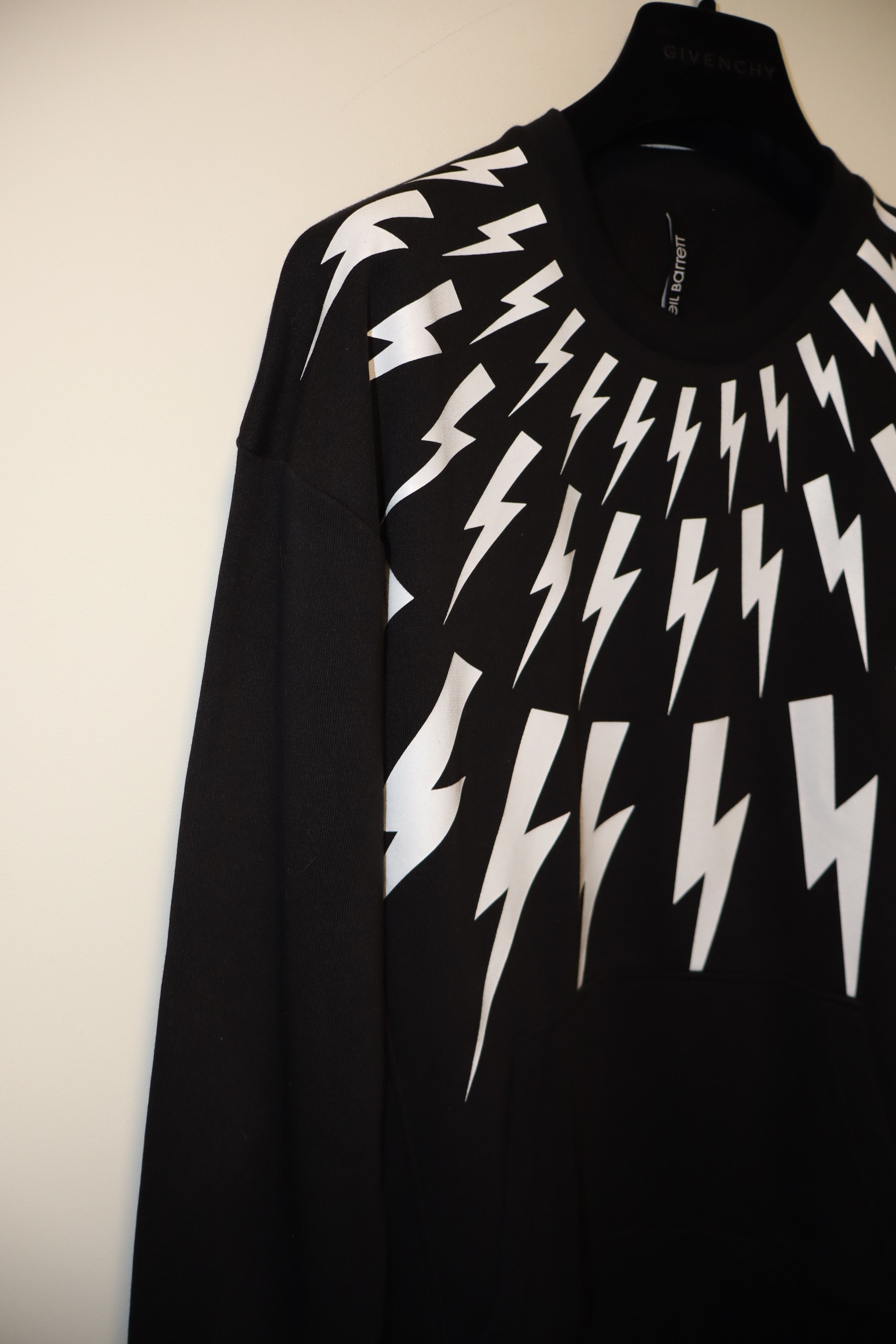 Neil Barrett Oversized thunderbolt print sweatshirt Size US XXS / EU 40 - 6 Thumbnail