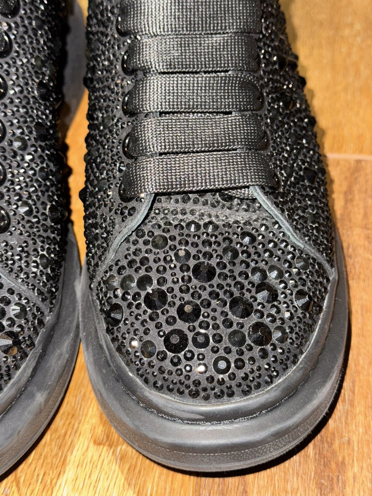 Alexander McQueen Triple Black Strass Larry Crystal-Embellished Sneakers Size US 9 / EU 42 - 9 Thumbnail