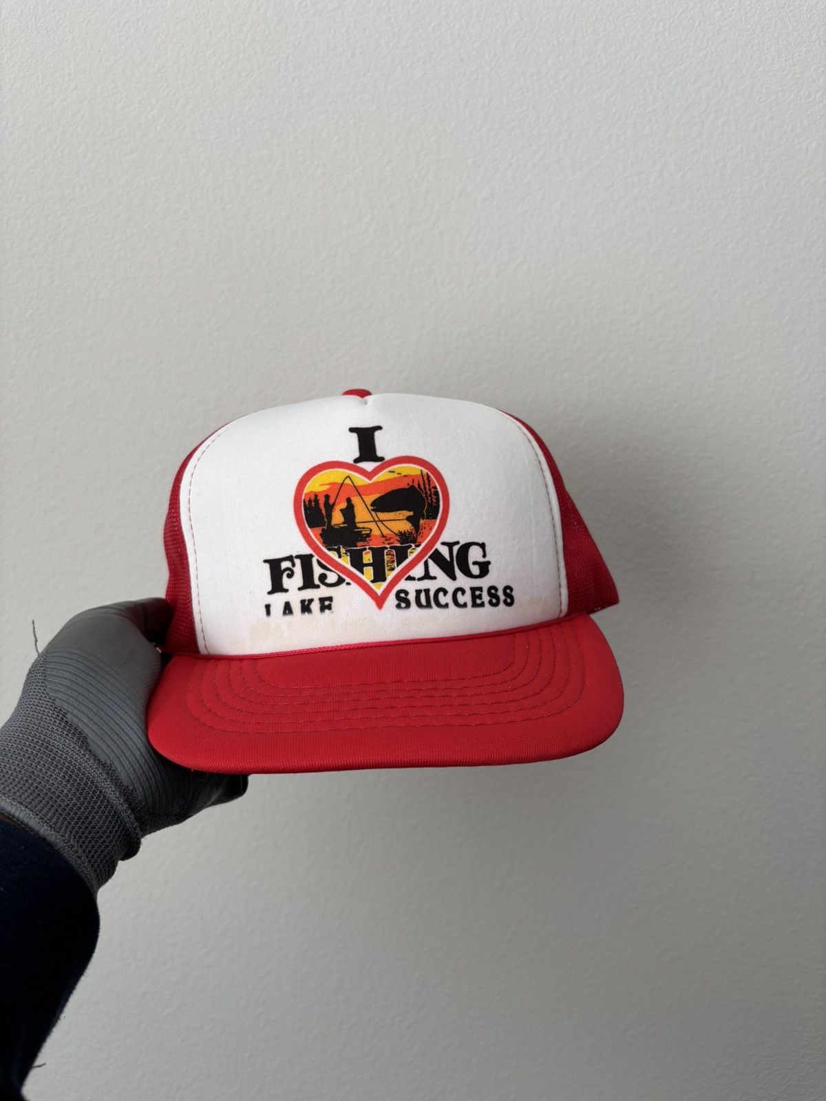 Vintage Vintage Red & White Trucker Hat Size ONE SIZE - 1 Thumbnail