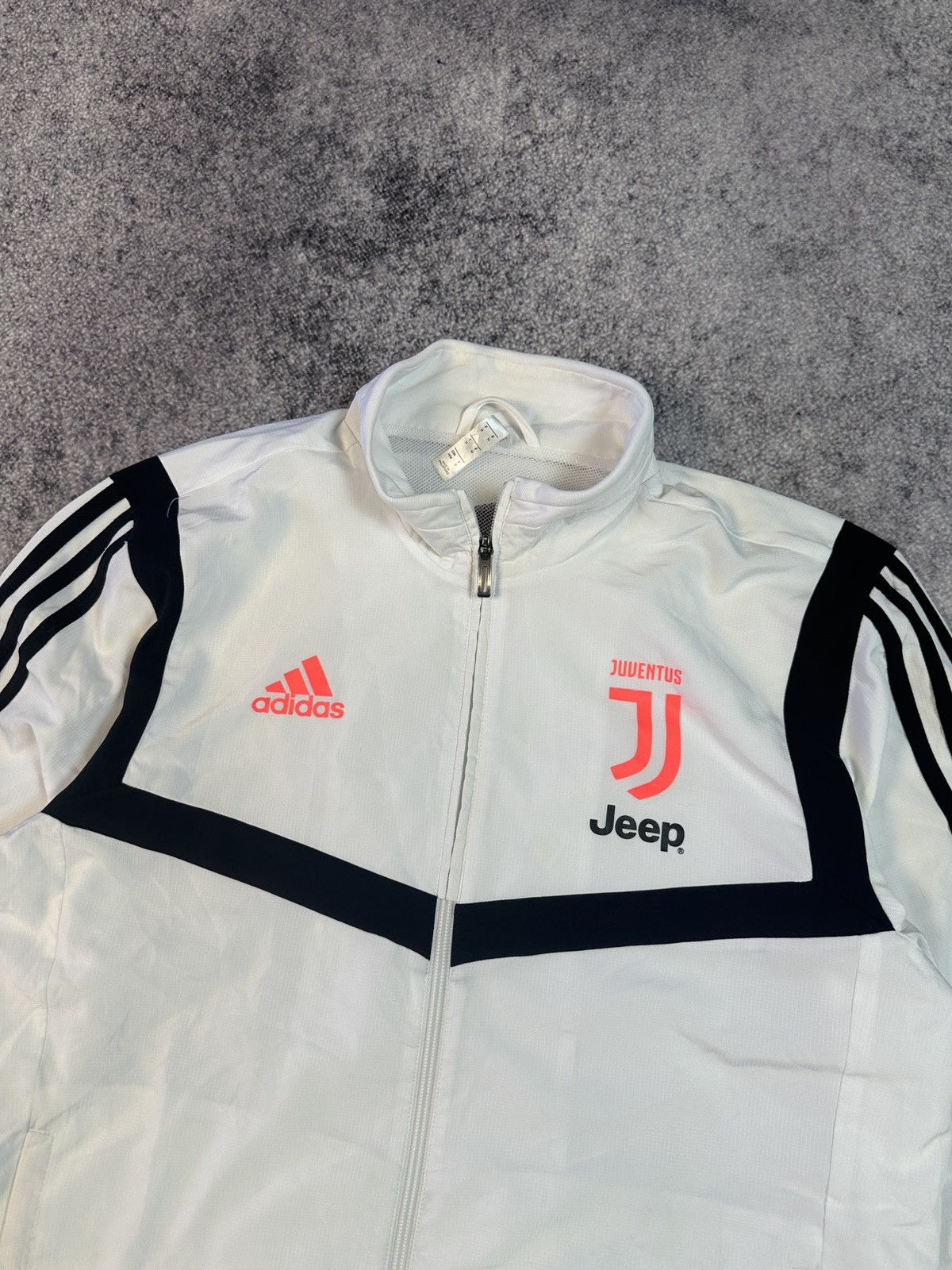 Adidas Adidas Juventus Soccer Jacket Blokecore Rare Style Casual M Size US M / EU 48-50 / 2 - 2 Thumbnail