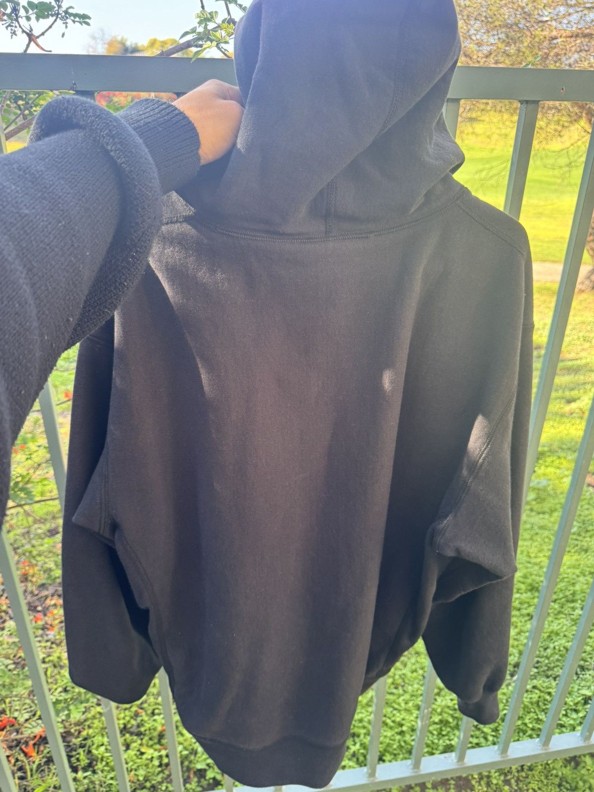 Supreme Supreme Cross Box Logo Hooded Sweatshirt Black Large Size US L / EU 52-54 / 3 - 3 Thumbnail