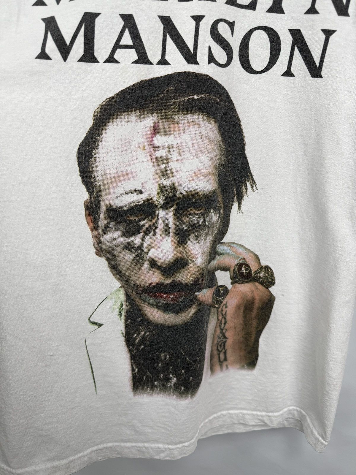 Marilyn Manson 🇺🇸Vtg Marilyn Manson Heaven Upside Down Tour 2017 Long Sleeve Size US M / EU 48-50 / 2 - 5 Thumbnail
