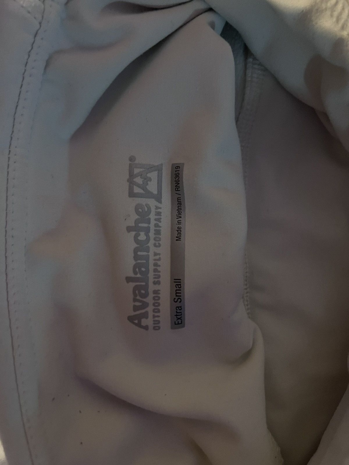 Avalanche White Avalanche Leggings with back zipper pocket Size 25" / US 0 / IT 36 - 5 Thumbnail