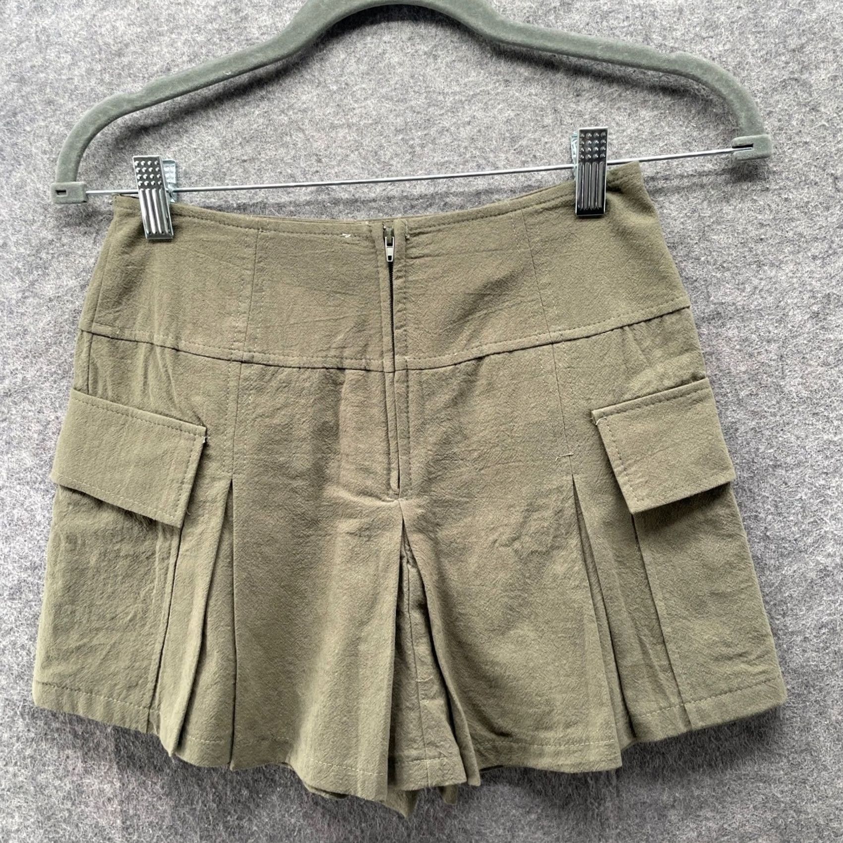 Vintage KIRI ous Los Angeles Pleated Cargo Mini Skort Womens XS Army Green Lightweight Size ONE SIZE - 2 Thumbnail