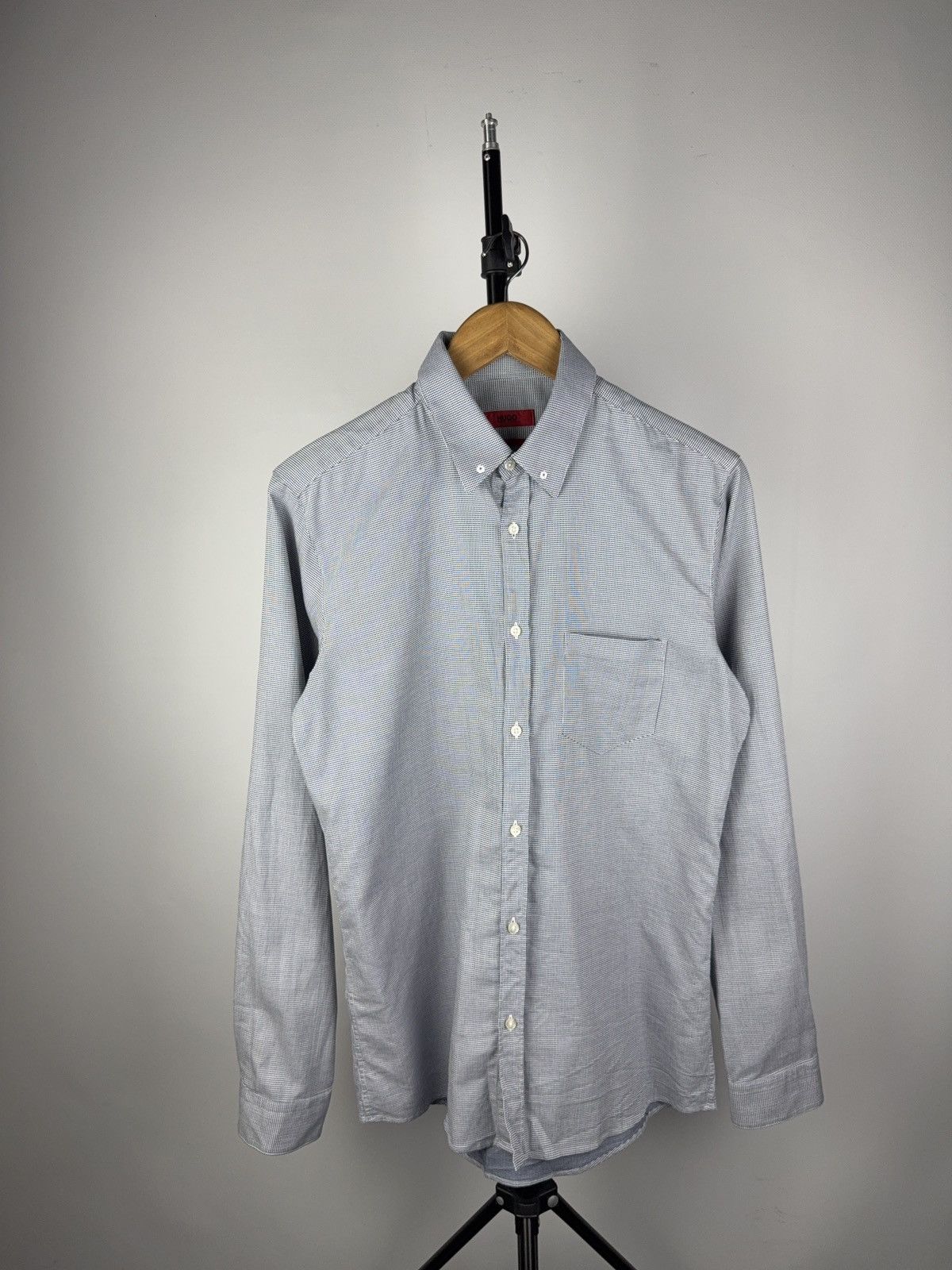 Hugo Boss 00s Luxury Designer Extra Slim Fit Hugo Boss Shirt Size US S / EU 44-46 / 1 - 1 Thumbnail